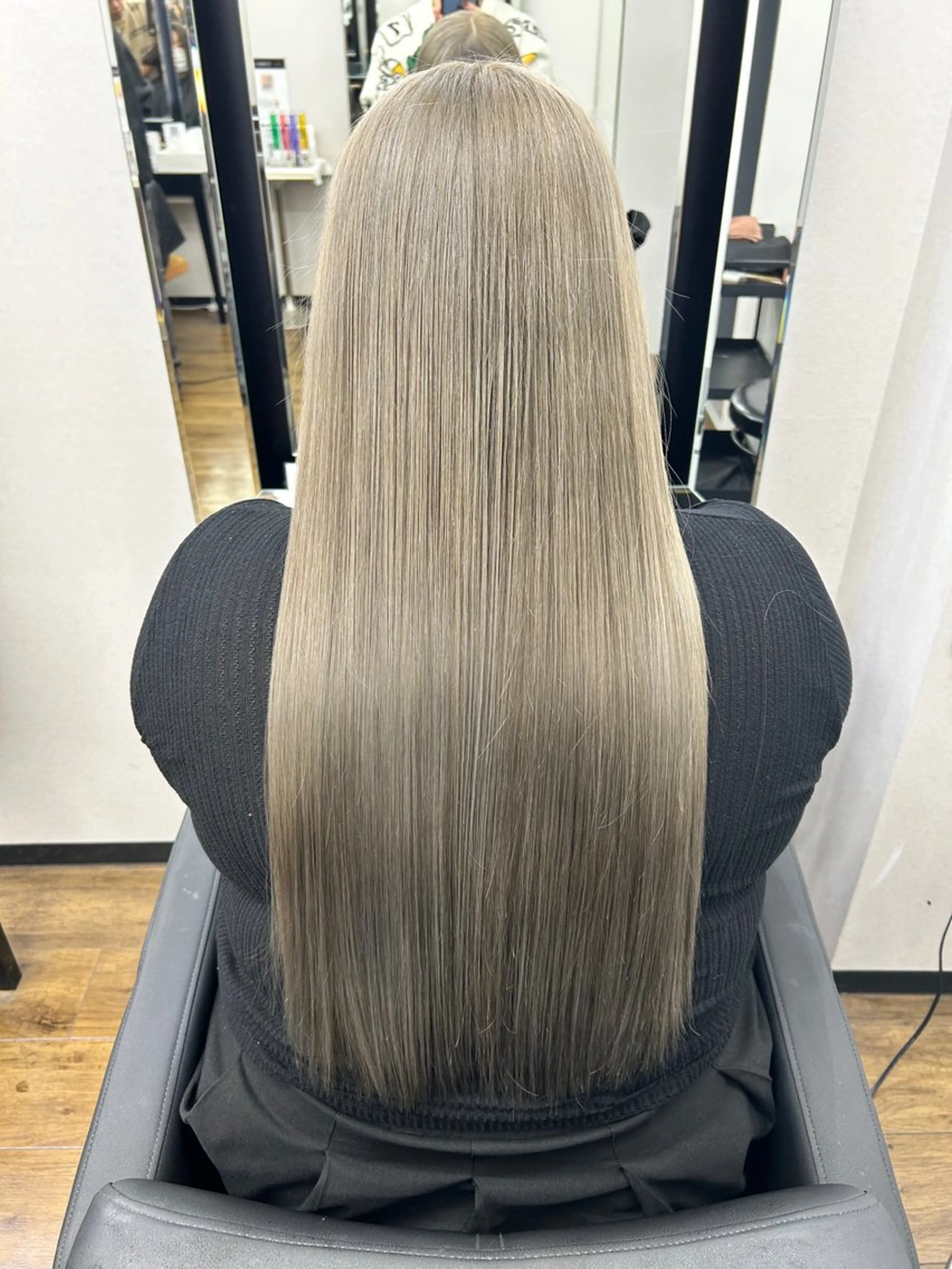 🥈人気No.2🥈艶カラー＋最高級人毛100%シールエクステ80本付け放題＋エクステ馴染ませカット付き✨の写真