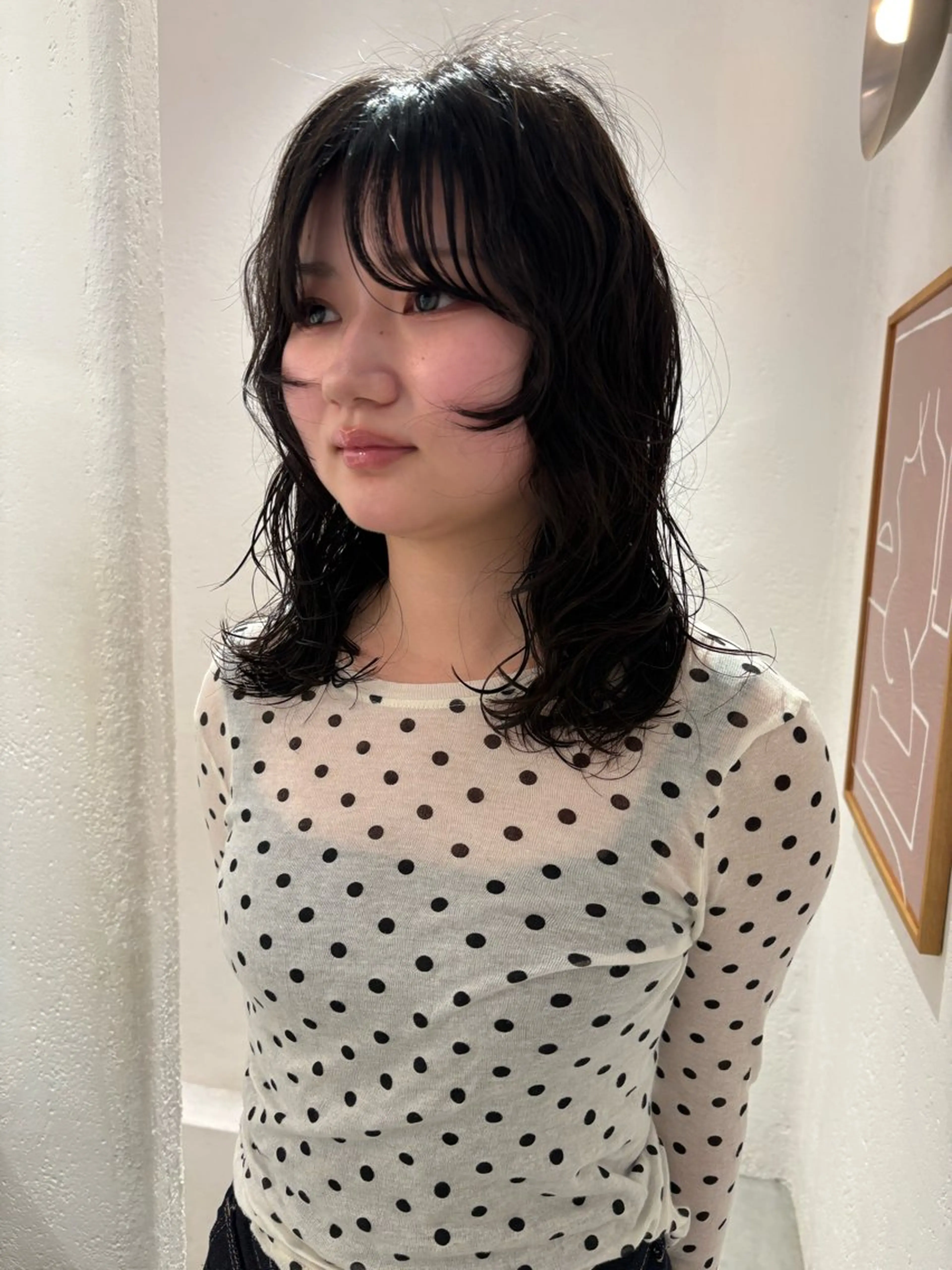 ミディアム パーマ ミディアムパーマ 顔周りカット ニュアンスパーマ n a n a / 京都美容室のヘアスタイル