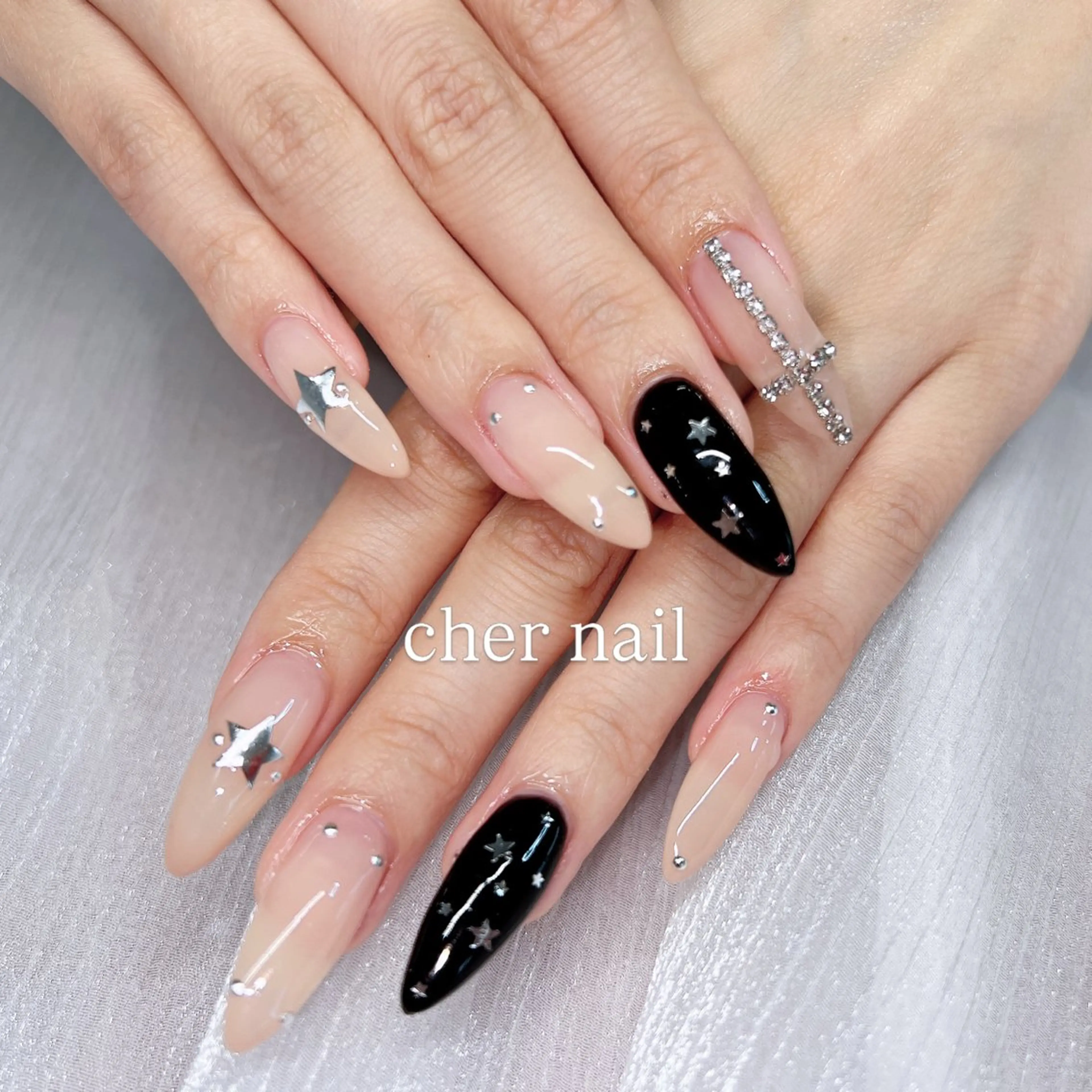 ネイル ハンドネイル CHER NAIL(シェルネイル)所属・cher loydのネイルデザイン