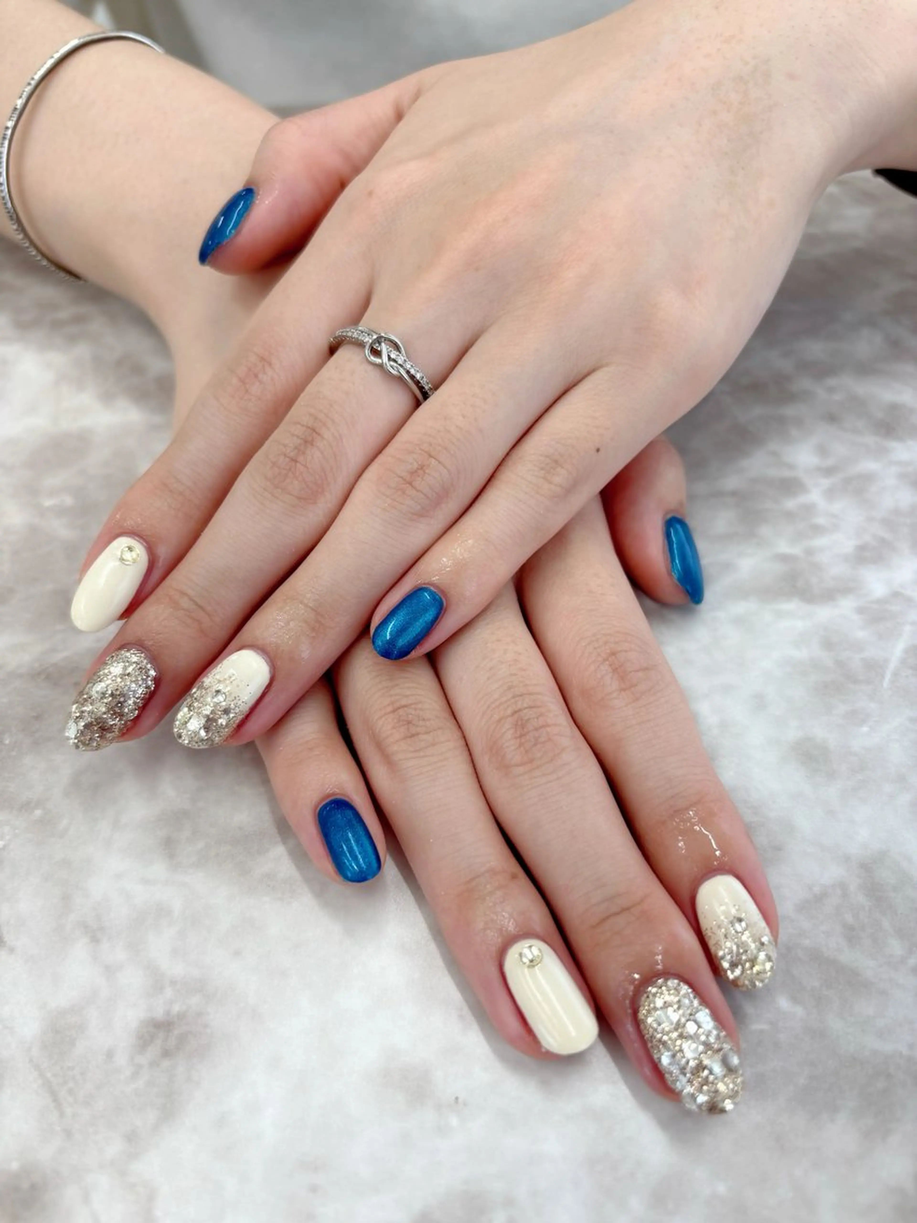 ネイル ハンドネイル K. Amiのネイルデザイン