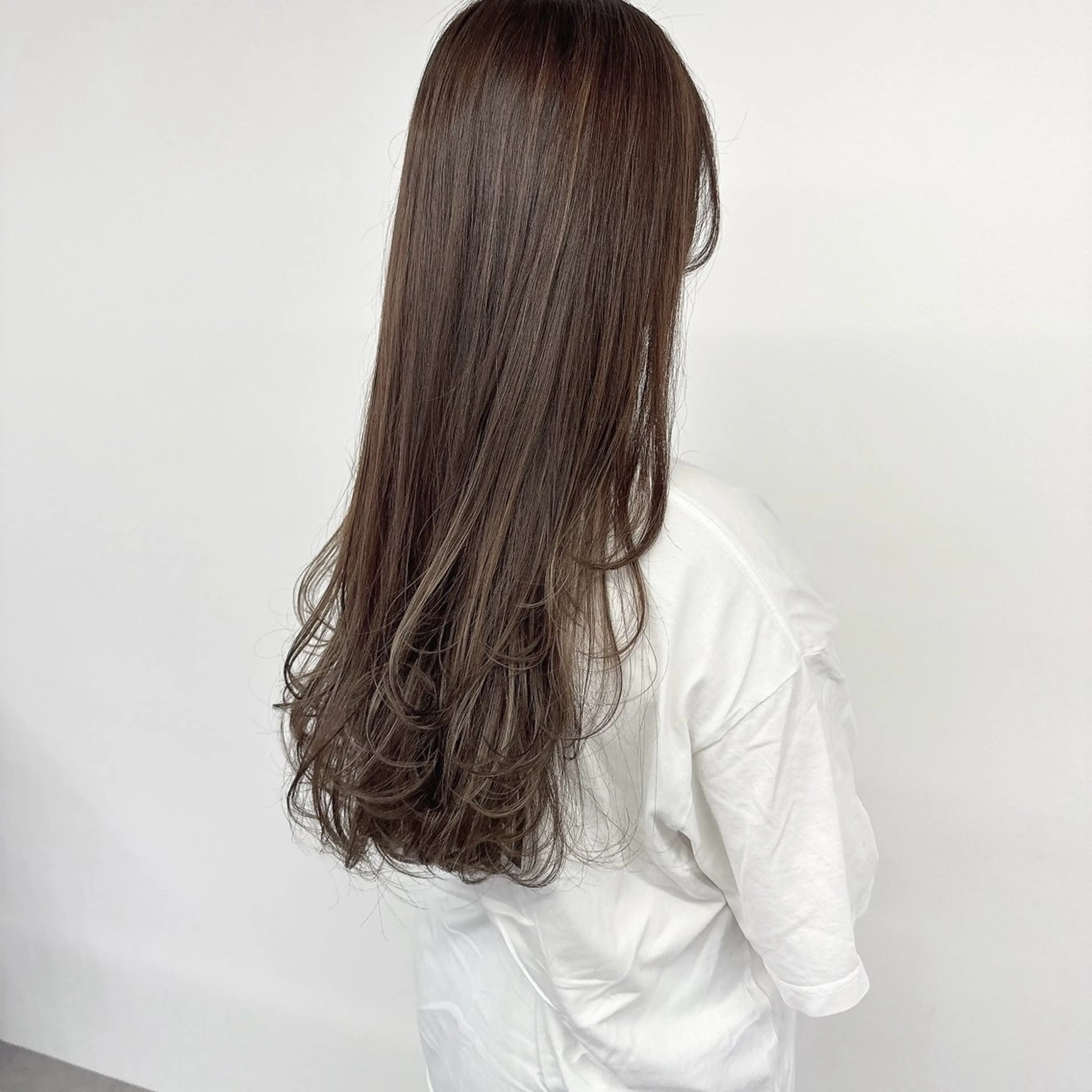 ダメージケア付き✨【オリーブカラー】の写真