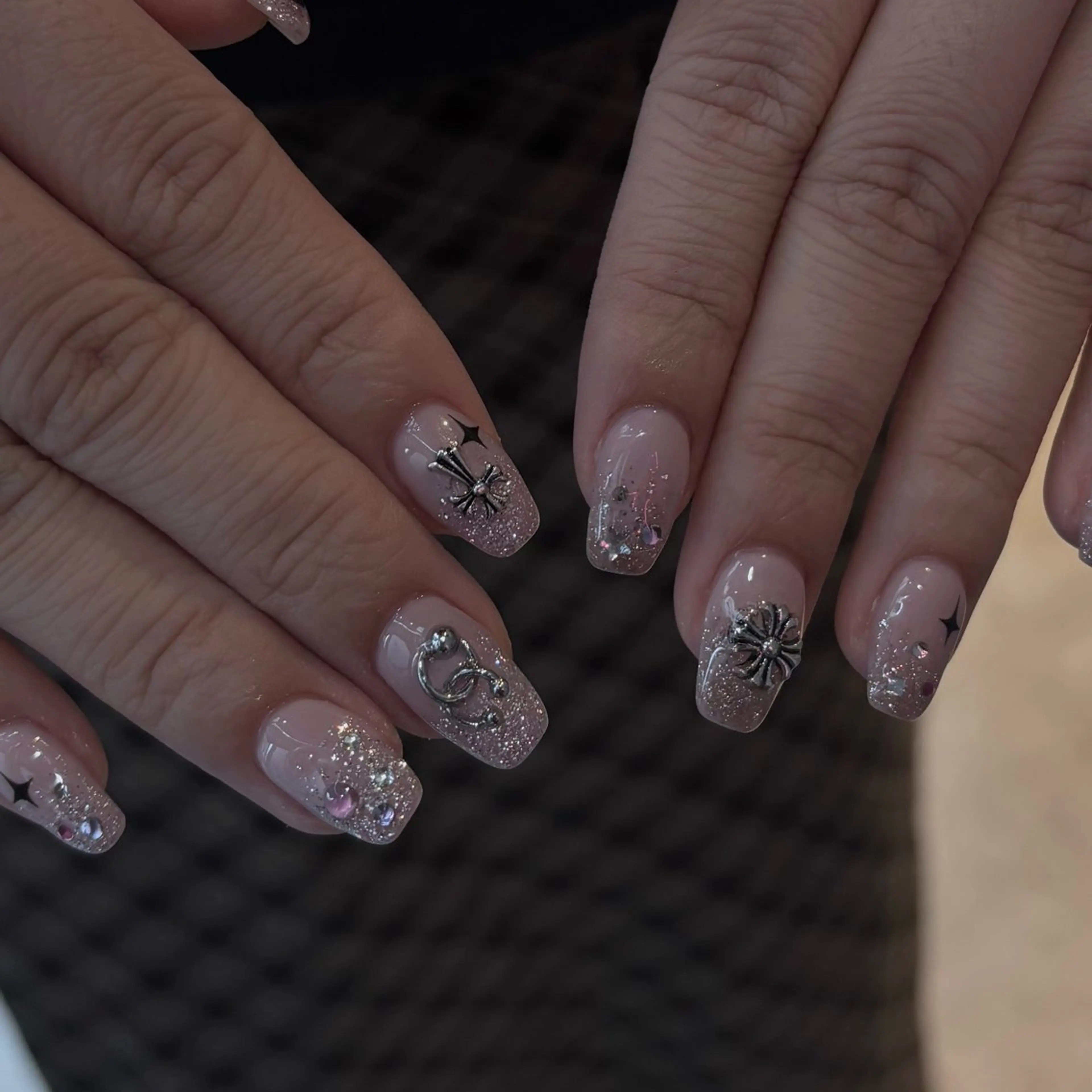 ネイル ハンドネイル 🦋WOLTOKYO 🦋shizukuのネイルデザイン