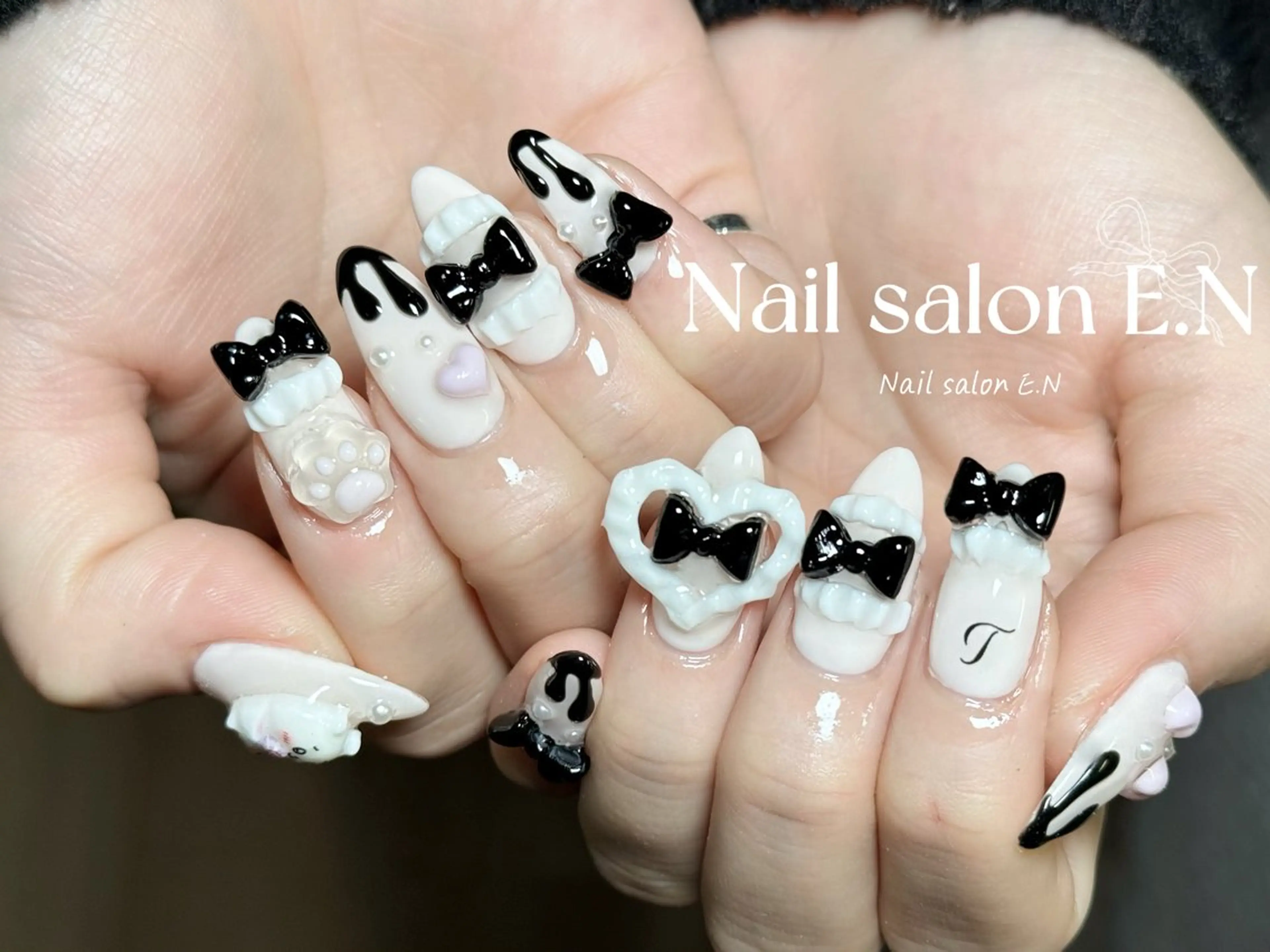 ネイル アートネイル オーロラネイル ブラウン クリアネイル フレンチネイル ハンドネイル E.N🦋 長さ出し/持ち込みのネイルデザイン