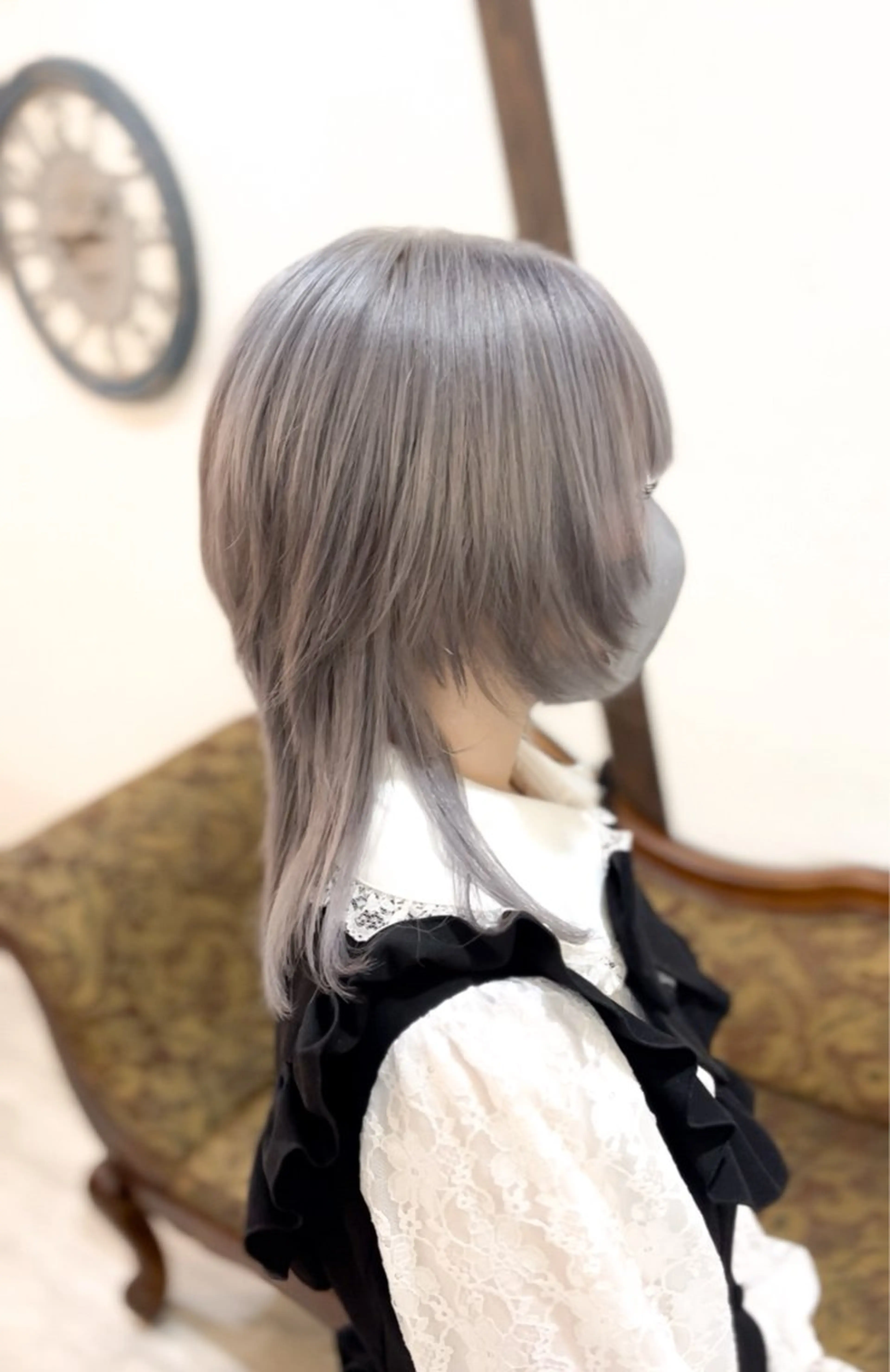 ミディアム レイヤーカット ウルフカット 飯星慧斗 /ブリーチ、縮毛矯正のヘアスタイル