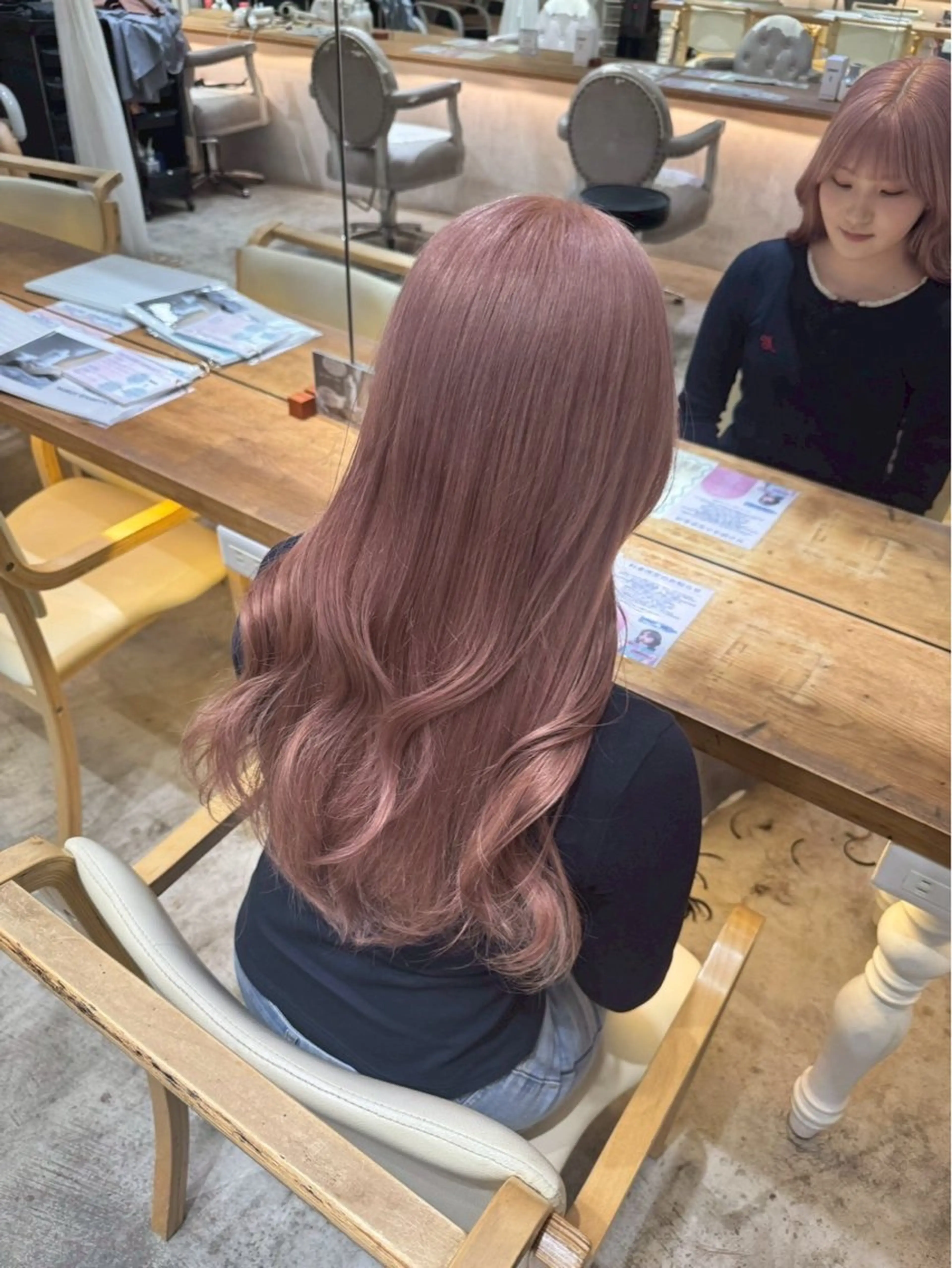 ロング 野上 こころのヘアスタイル