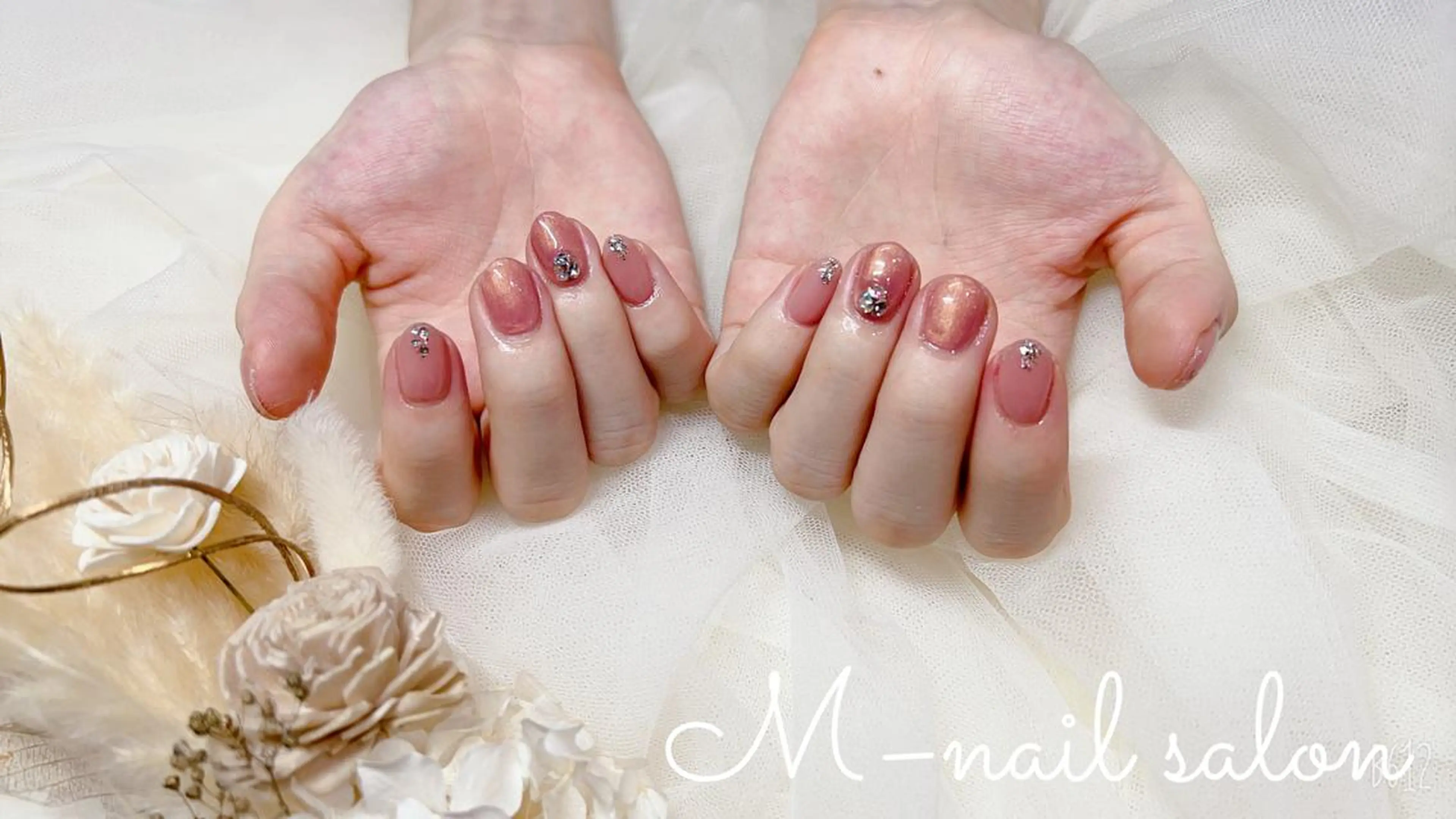 ネイル シンプルネイル M_ nail salonのネイルデザイン