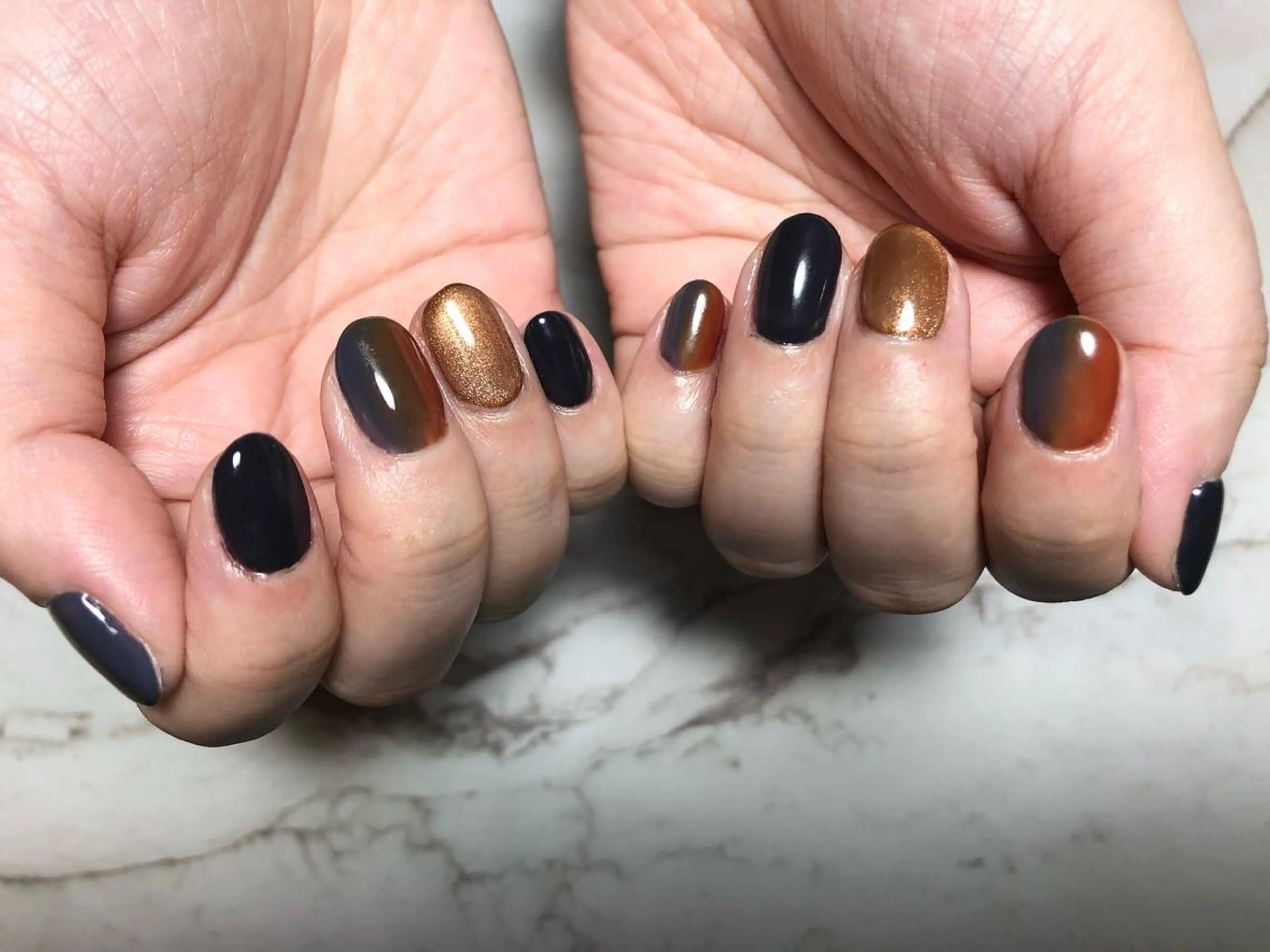 ネイル TESORO nailのネイルデザイン