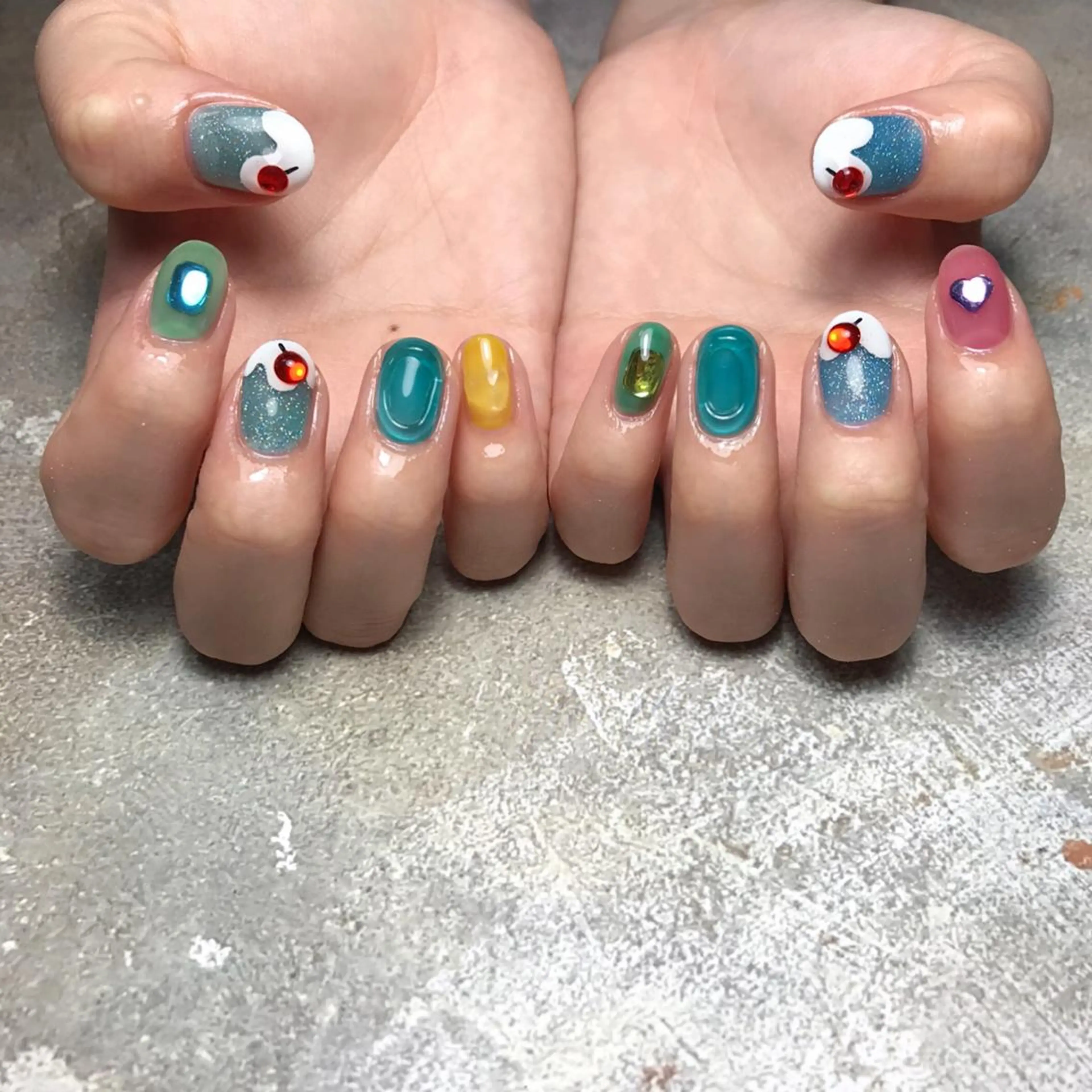 ネイル ハンドネイル 💅chainail _aiのネイルデザイン