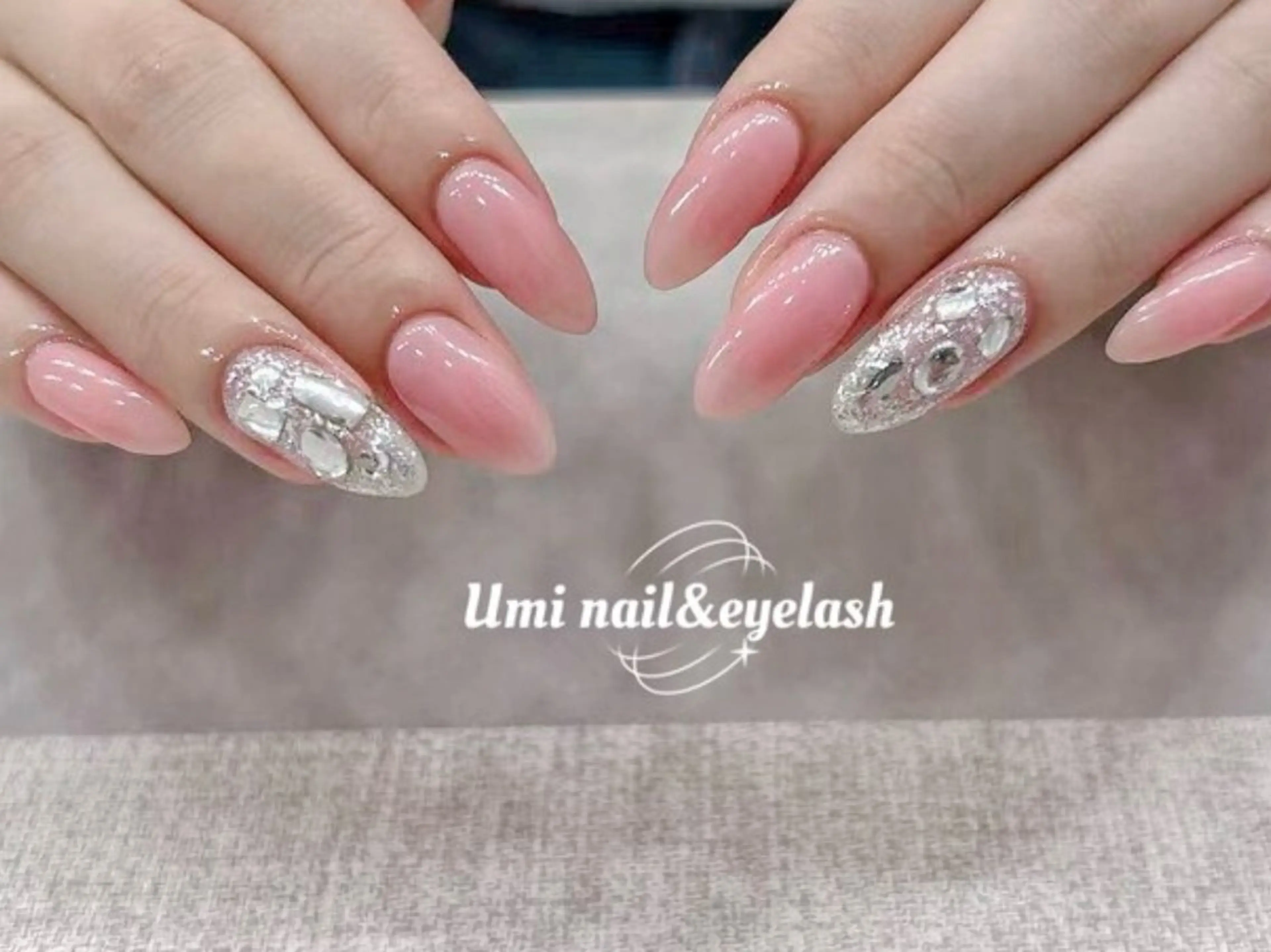 ショート 韓国風ヘア ハンドネイル ハンドケア Umi nail& eyelash ゆみのマツエク・マツパデザイン