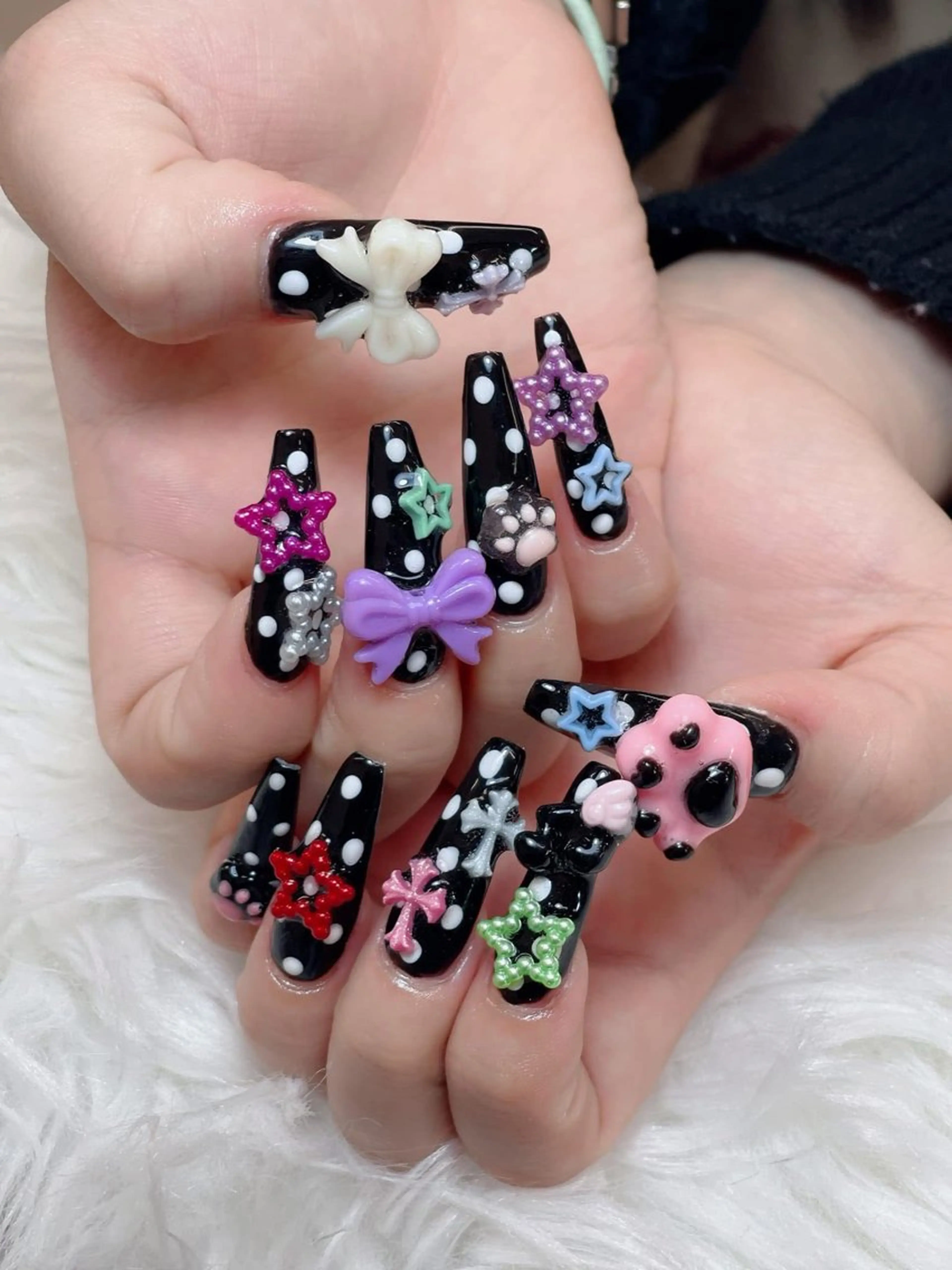 ネイル チークネイル フレンチネイル グラデーション キラキラネイル 韓国ネイル HIKARIHANA NAILのネイルデザイン