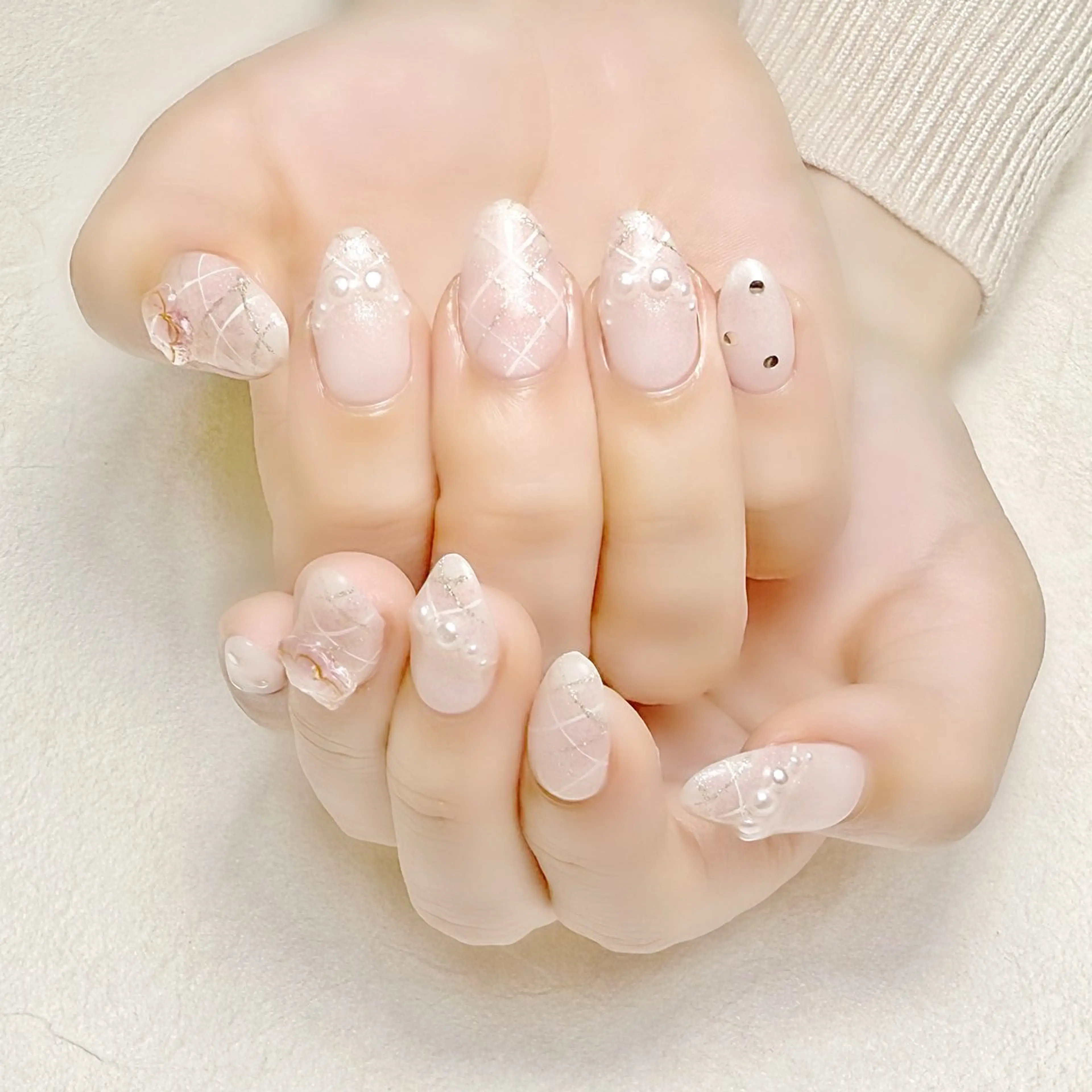 ネイル キラキラネイル ピンク 春ネイル rouse nail RISATOのネイルデザイン