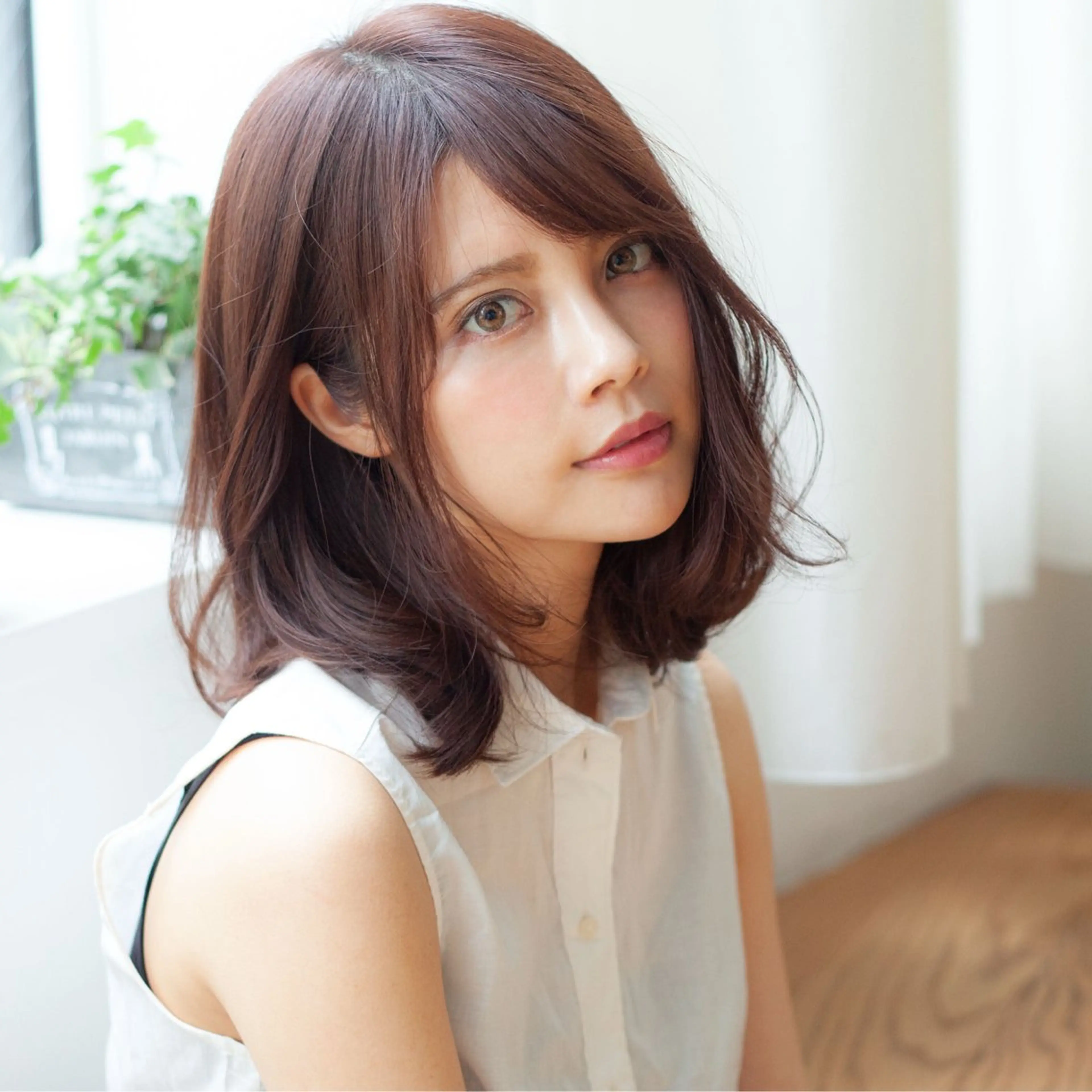 ミディアム カラー パーマ ヘアアレンジ ブラウンカラー ヘアカラー VIVIE【ヴィヴィ】所属・髪質改善/韓国風 レイヤー/田村祐樹のヘアスタイル