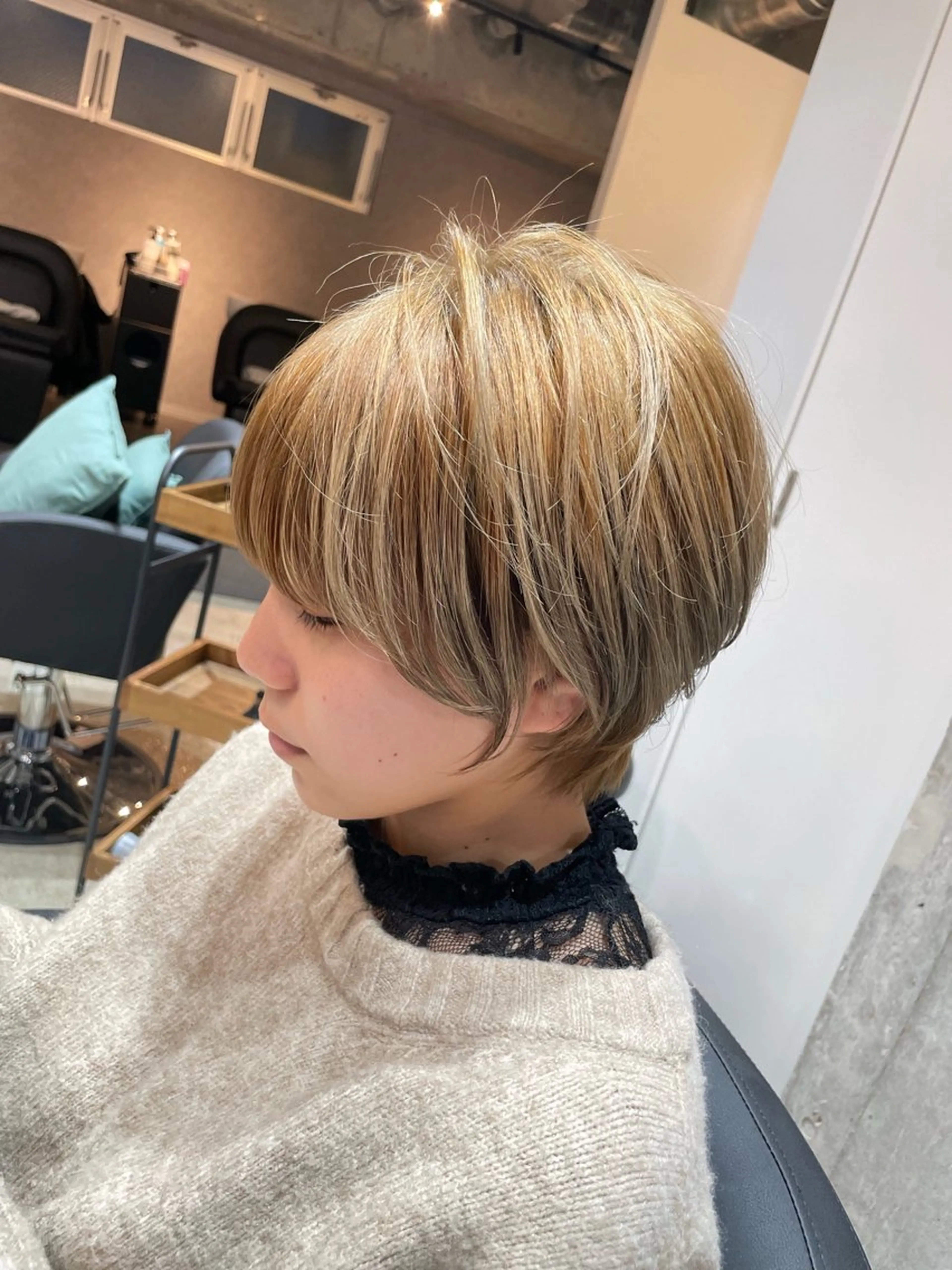 ショート カラー ヘアカラー トリートメント ✨髪質改善/ハイトー ン/艶髪高山のヘアスタイル