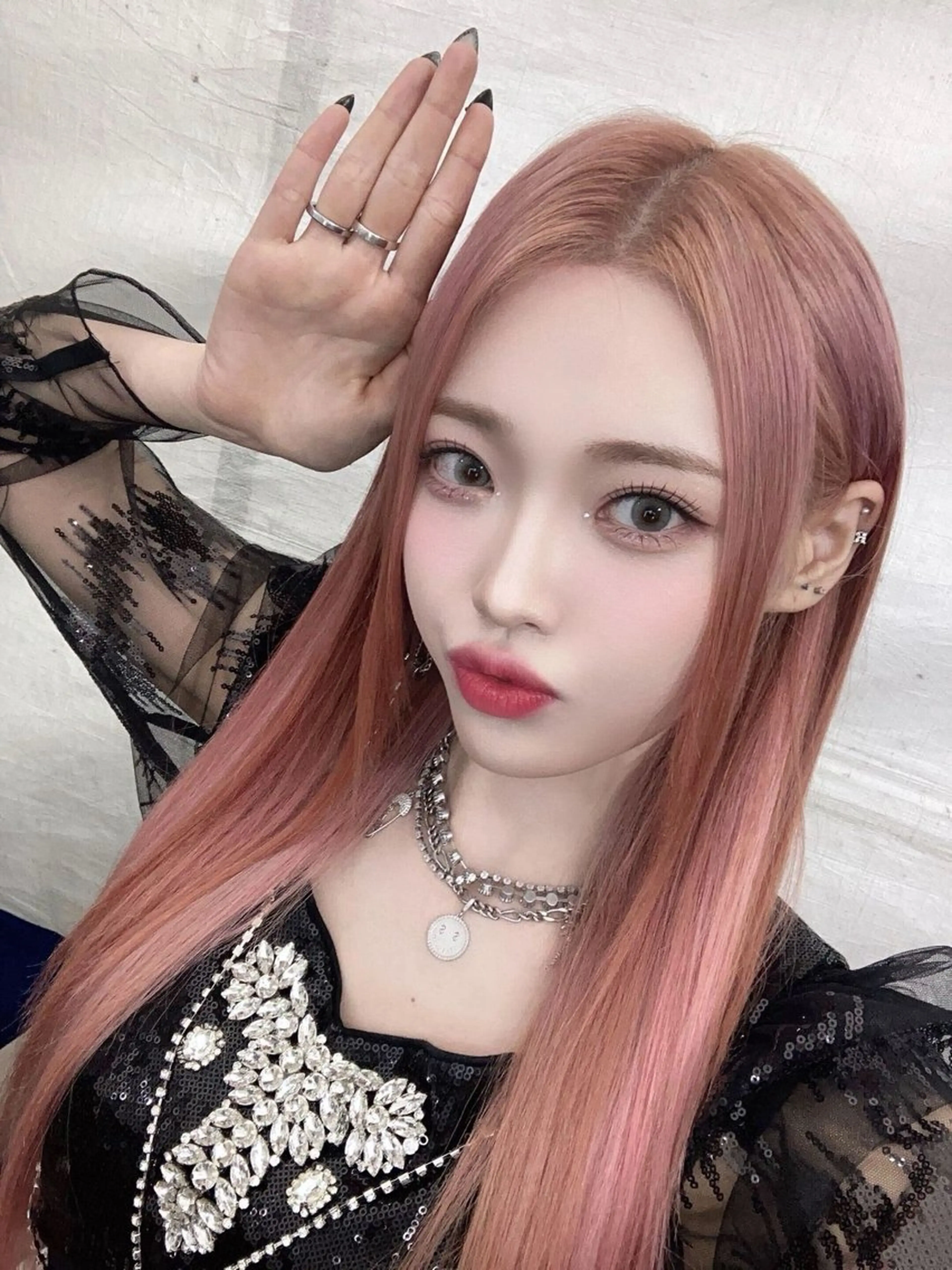 カラー akari🎀🤍 ガーリーstyleのヘアスタイル