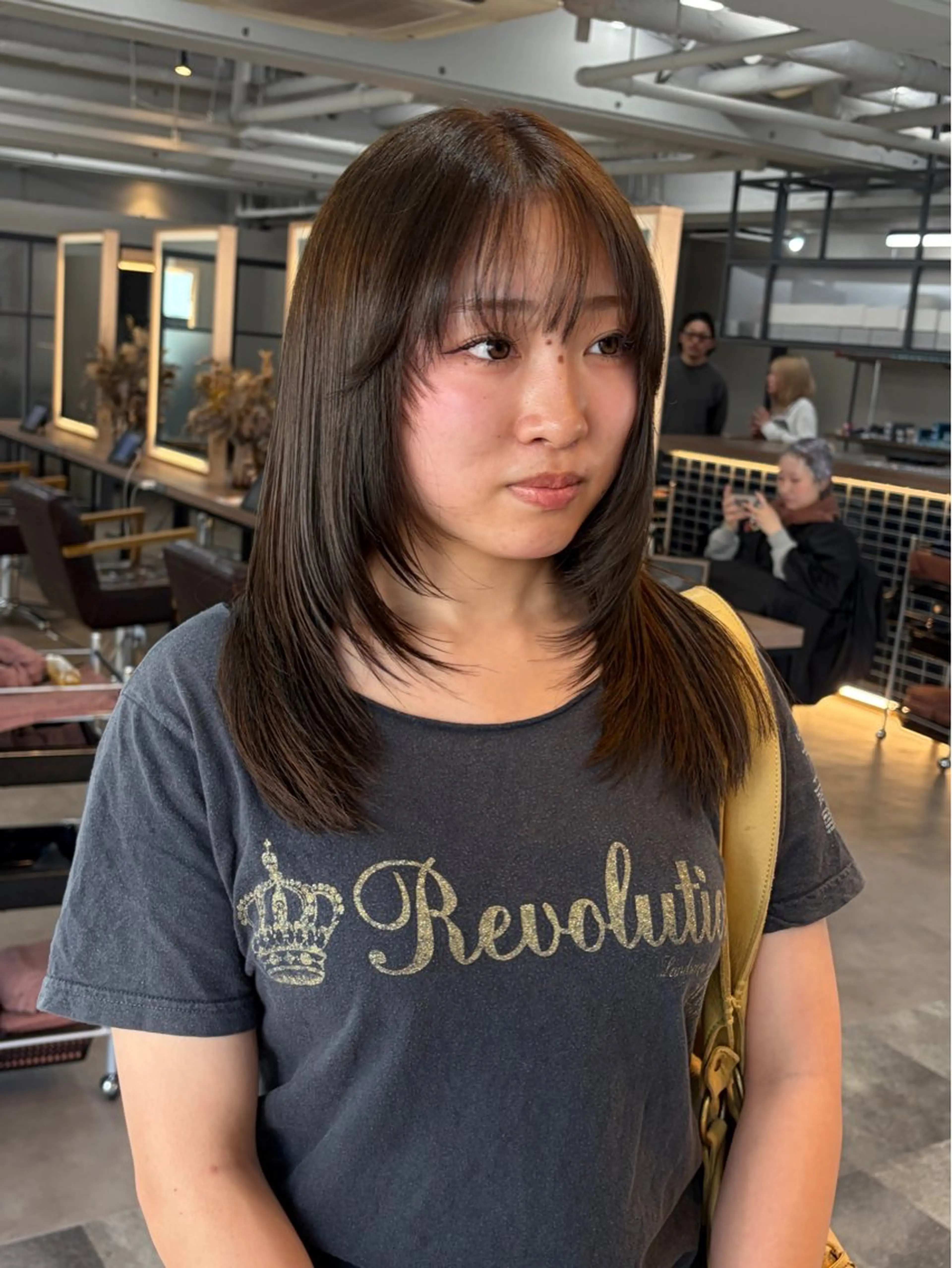 ミディアム カット ヘアカラー トリートメント 透明感/縮毛矯正 /ダブルカラー🪽のヘアスタイル