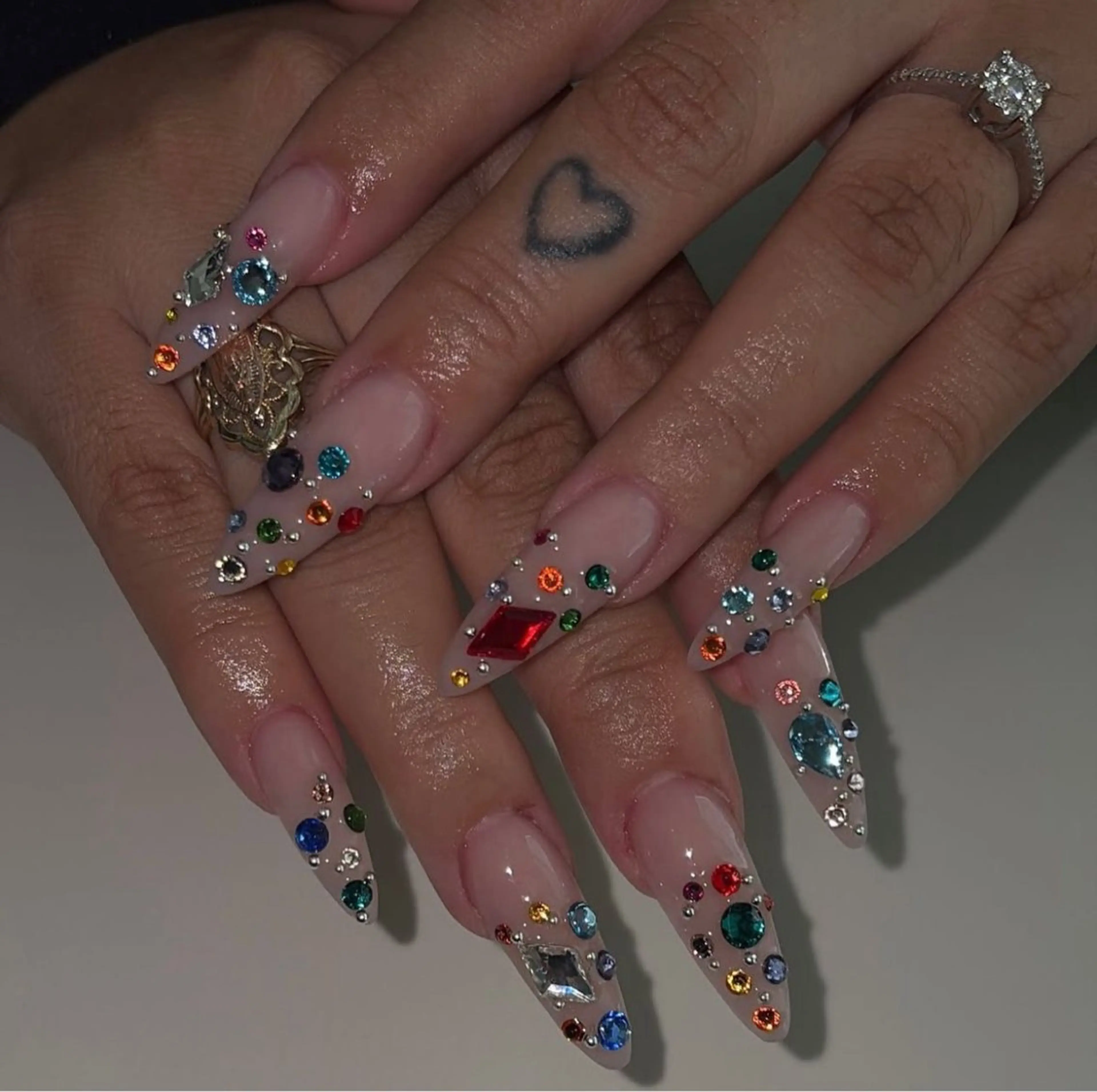 カラー T&D NailSalonのネイルデザイン
