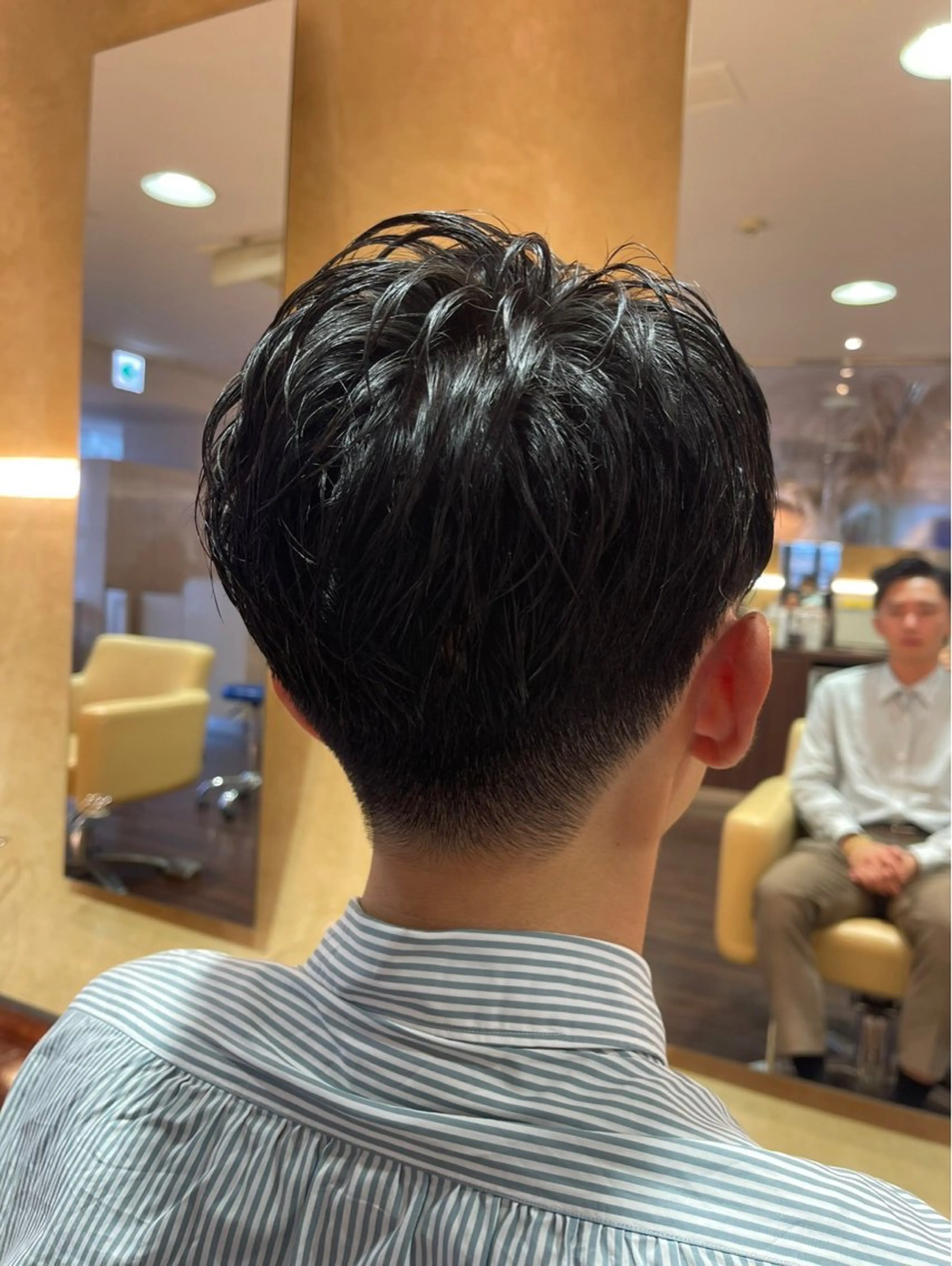 メンズ 刈り上げ ラシェンテ居留地所属・鶴﨑 美優亜のヘアスタイル