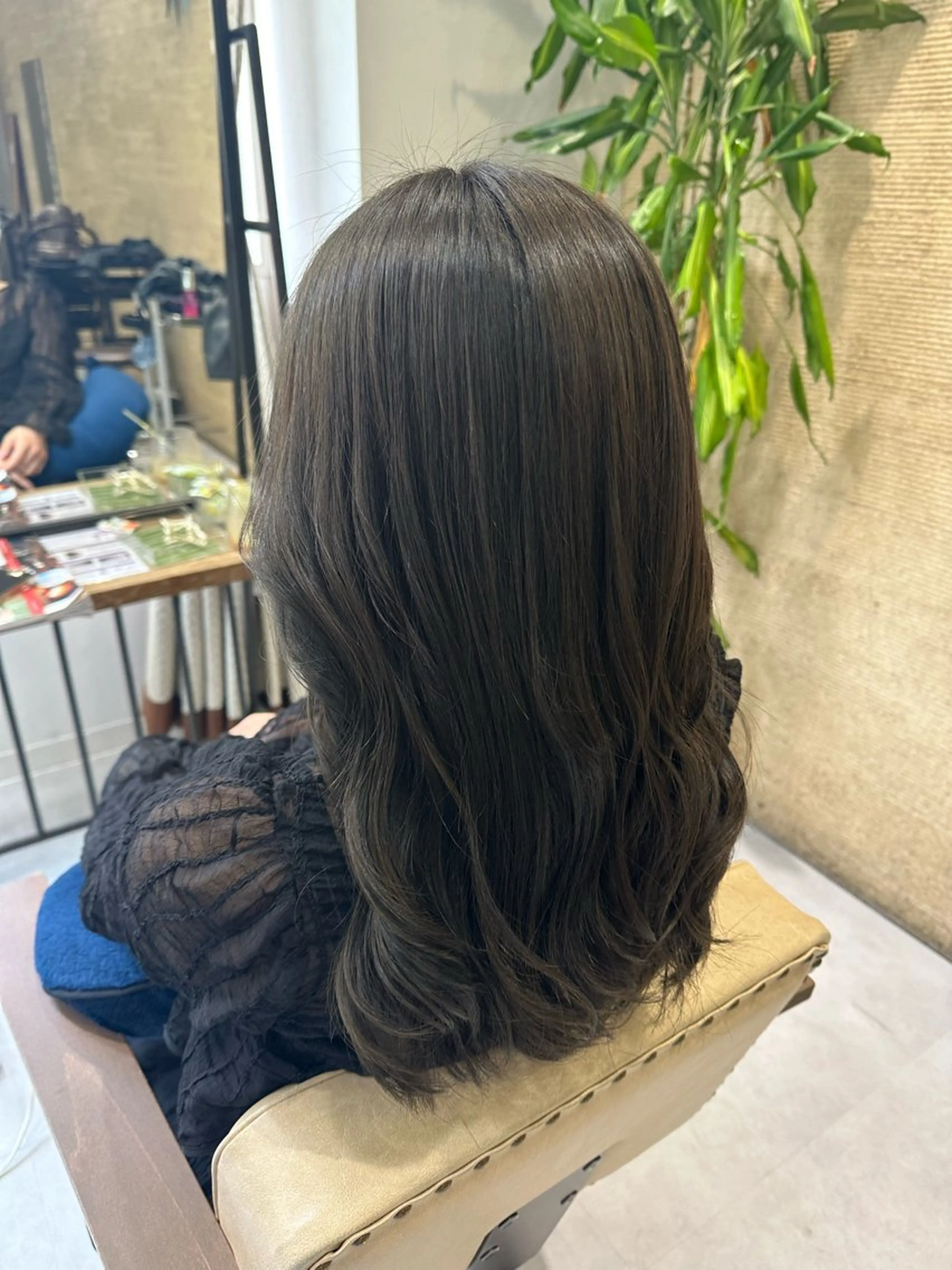 セミロング カラー 髪質改善AUSTIN登戸所属・ICHIKA/暖色 カラー / Wカラーのヘアスタイル