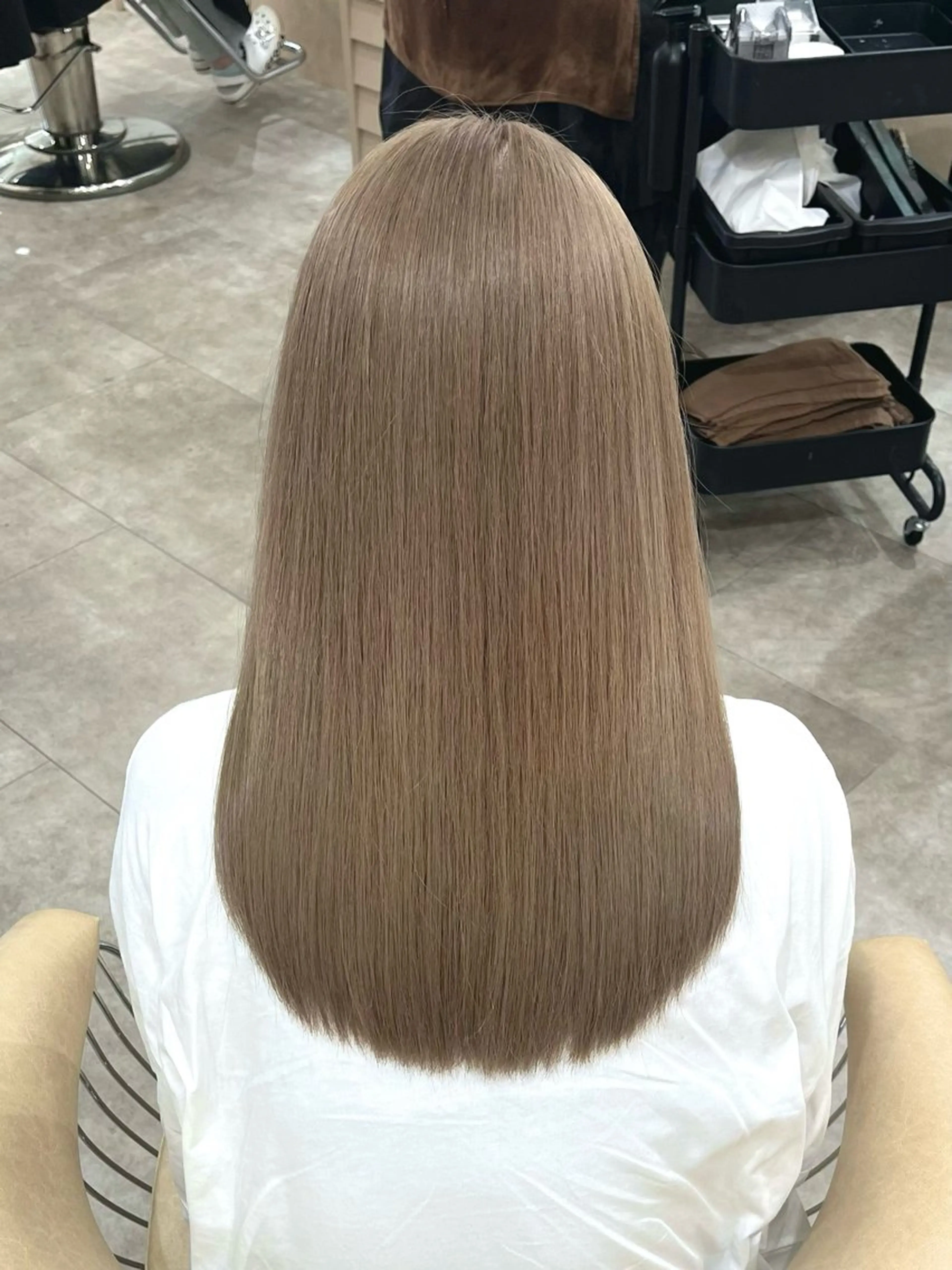 セミロング カラー ブリーチ ケアブリーチ ダブルカラー ヘアカラー トリートメント 廣庭 勇人のヘアスタイル