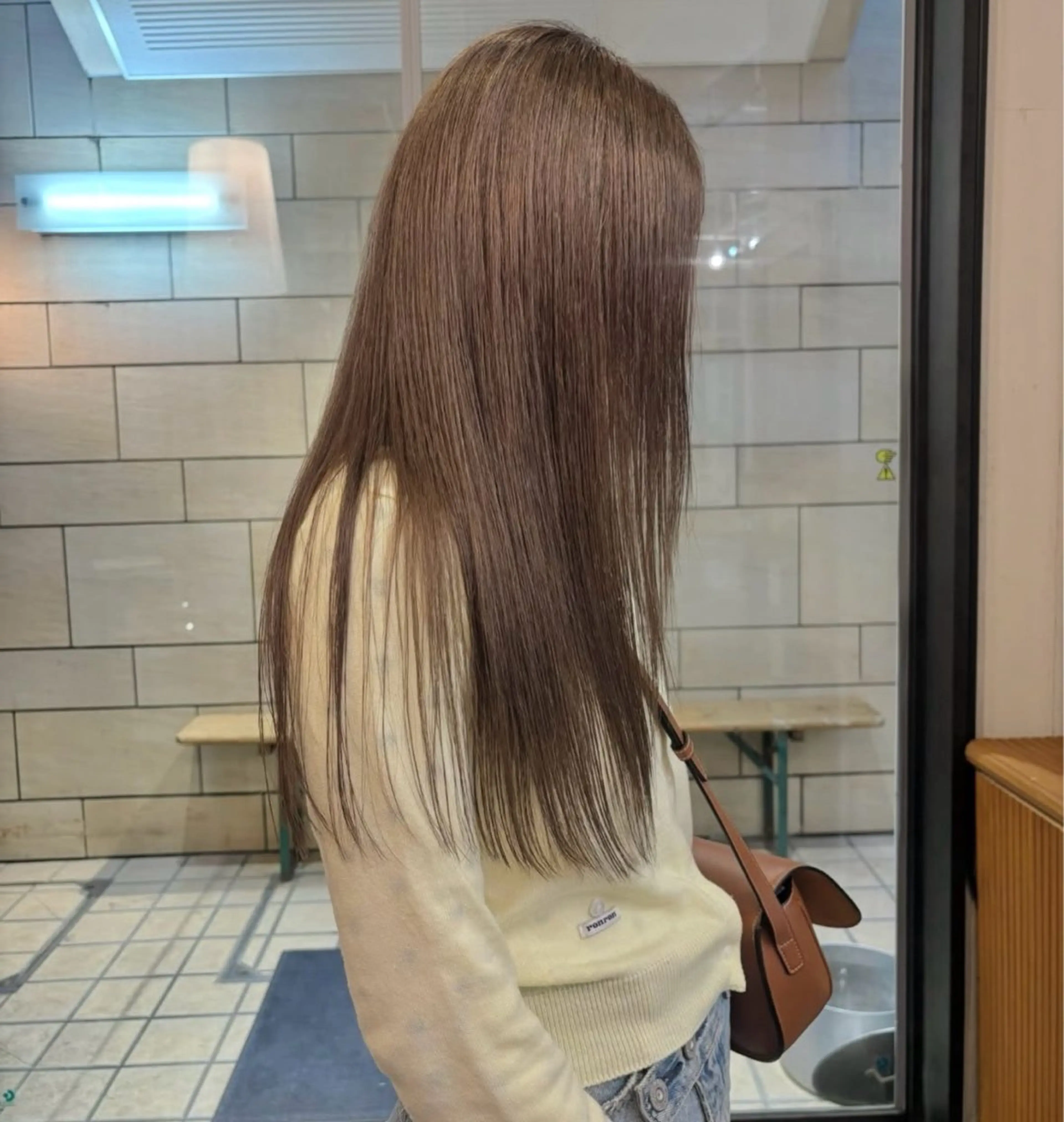 ロング カラー ブリーチリタッチ🧹 miyukiのヘアスタイル