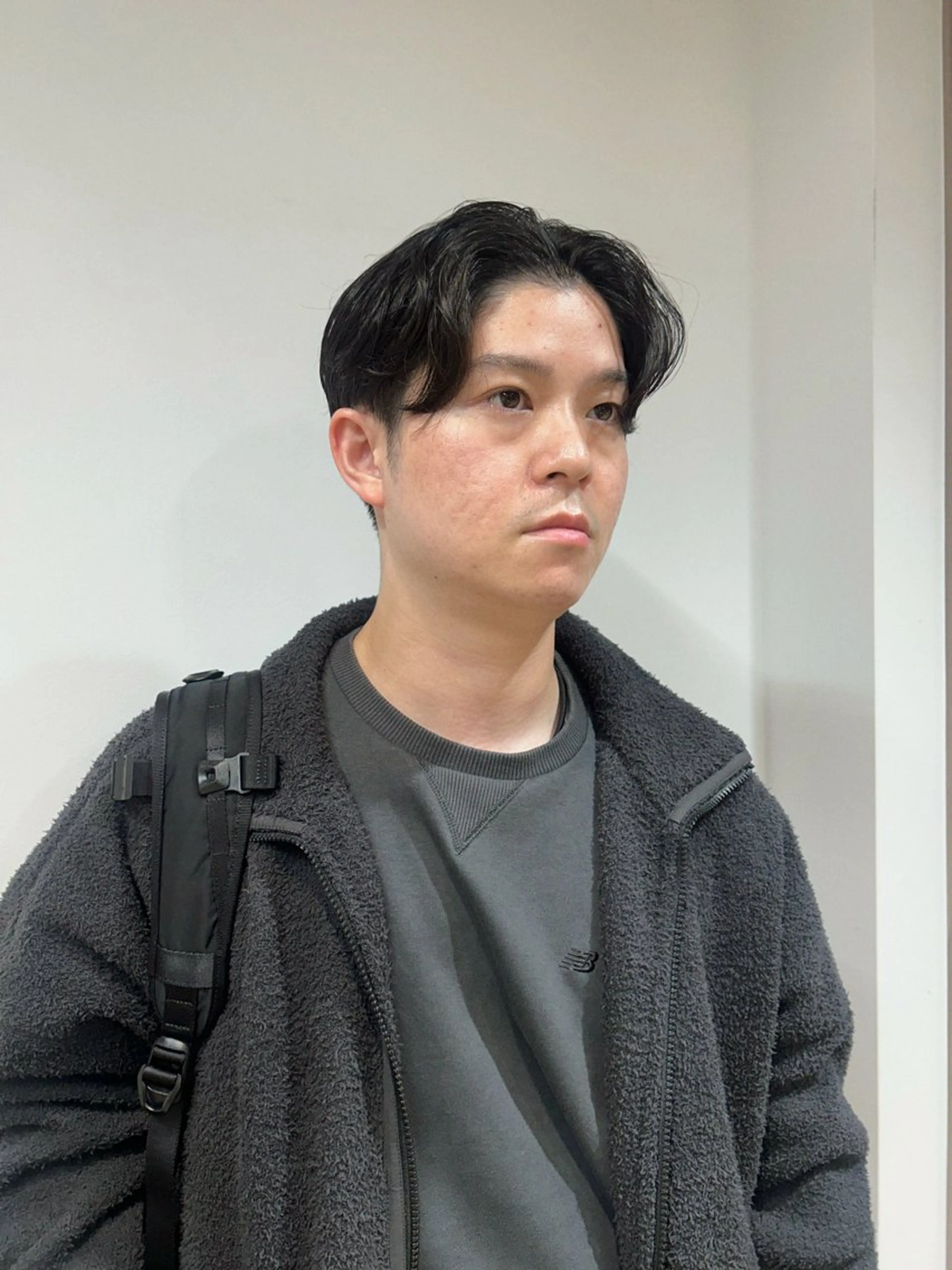 メンズ センターパート メンズパーマ MAI🦎 無造作パーマ メンズのヘアスタイル