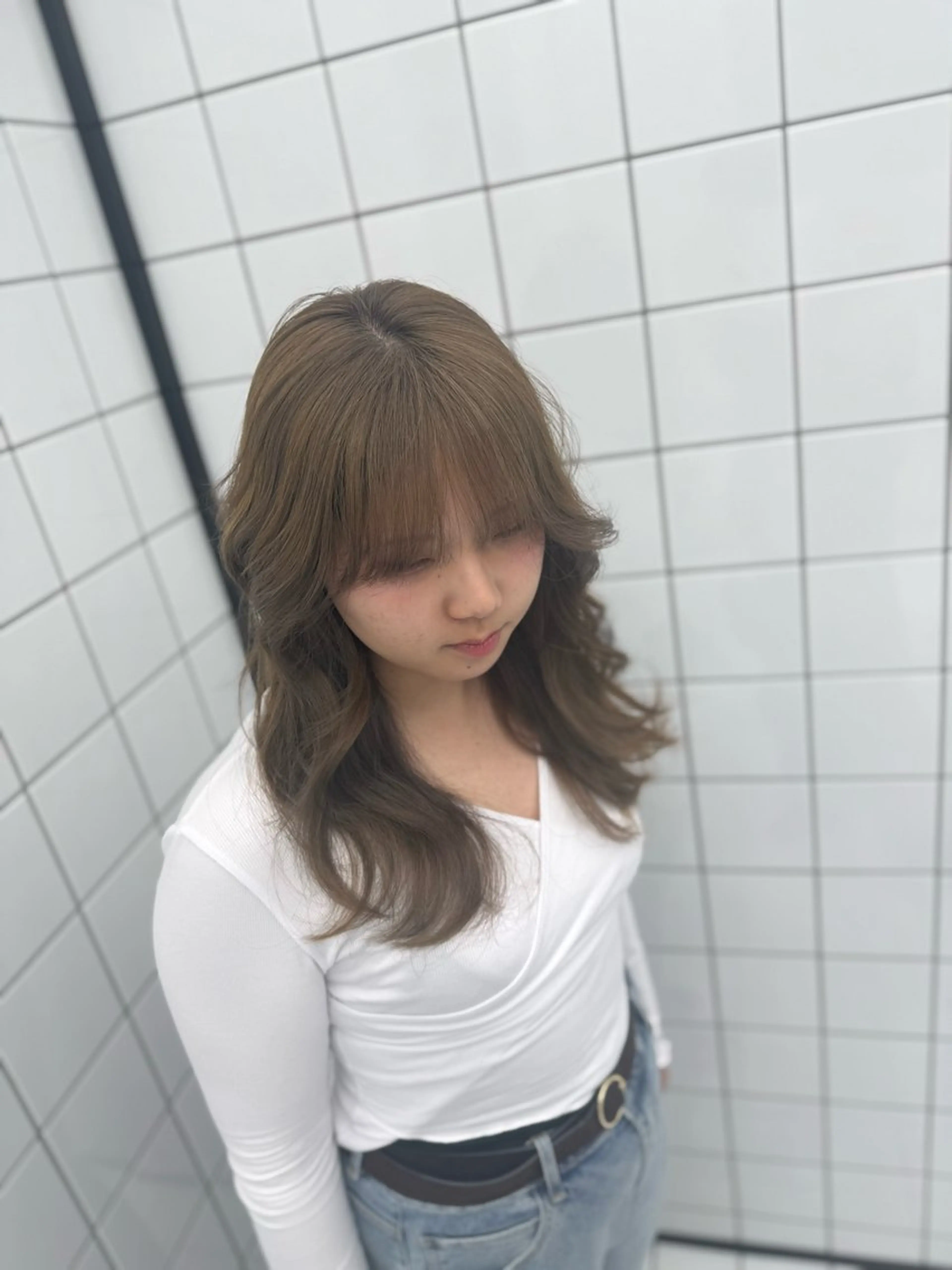 セミロング カラー グレージュ ヘアカラー 渋谷ブリーチカラー/ デザインカラー/優希のヘアスタイル