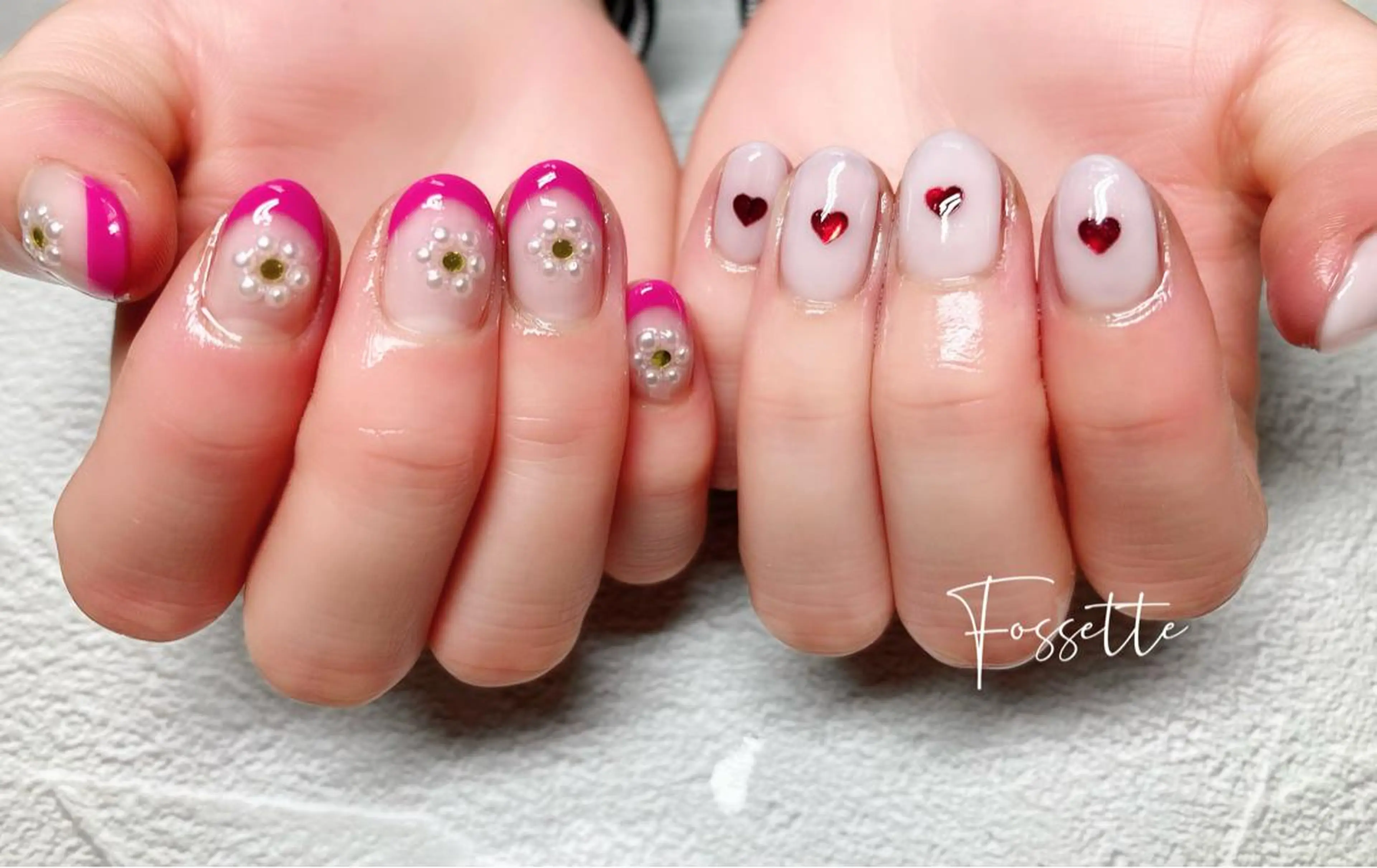 ネイル フラワーネイル フレンチネイル ハート nailsalon Fossetteのネイルデザイン