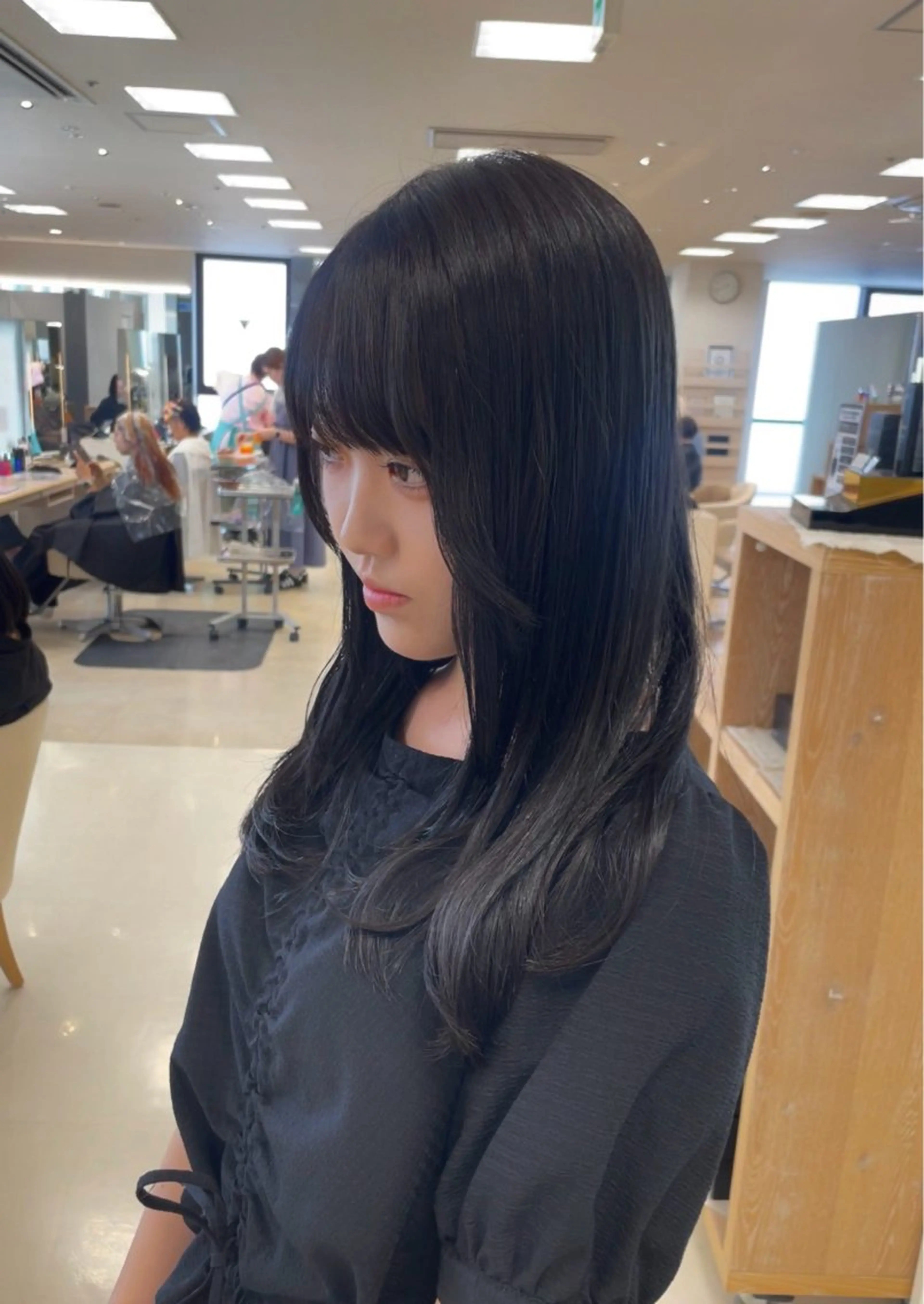 ロング シャドウパーマ／骨格 矯正カット　トモキのヘアスタイル