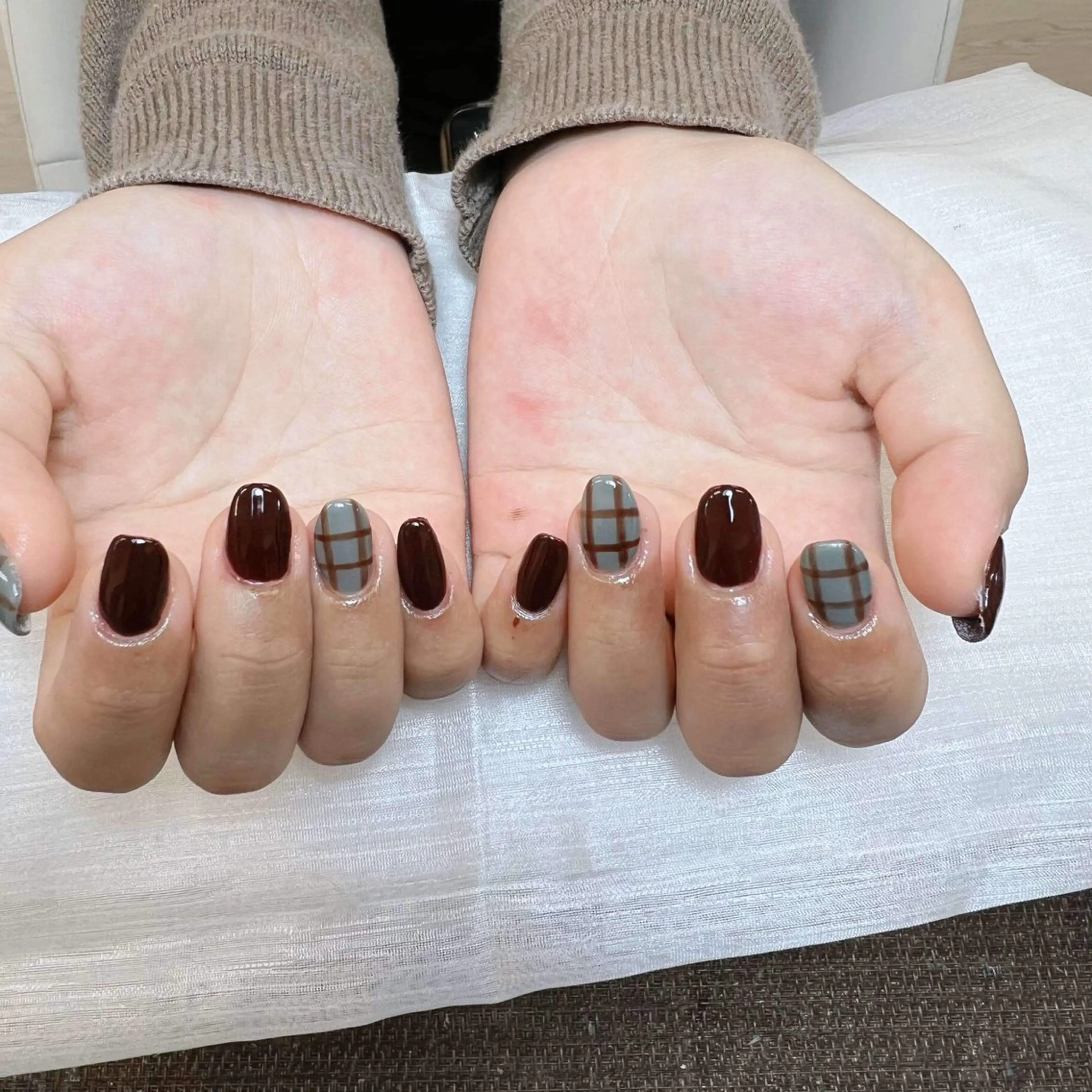 ネイル ハンドネイル ハンドケア Anh Nail 歌舞伎町のネイルデザイン