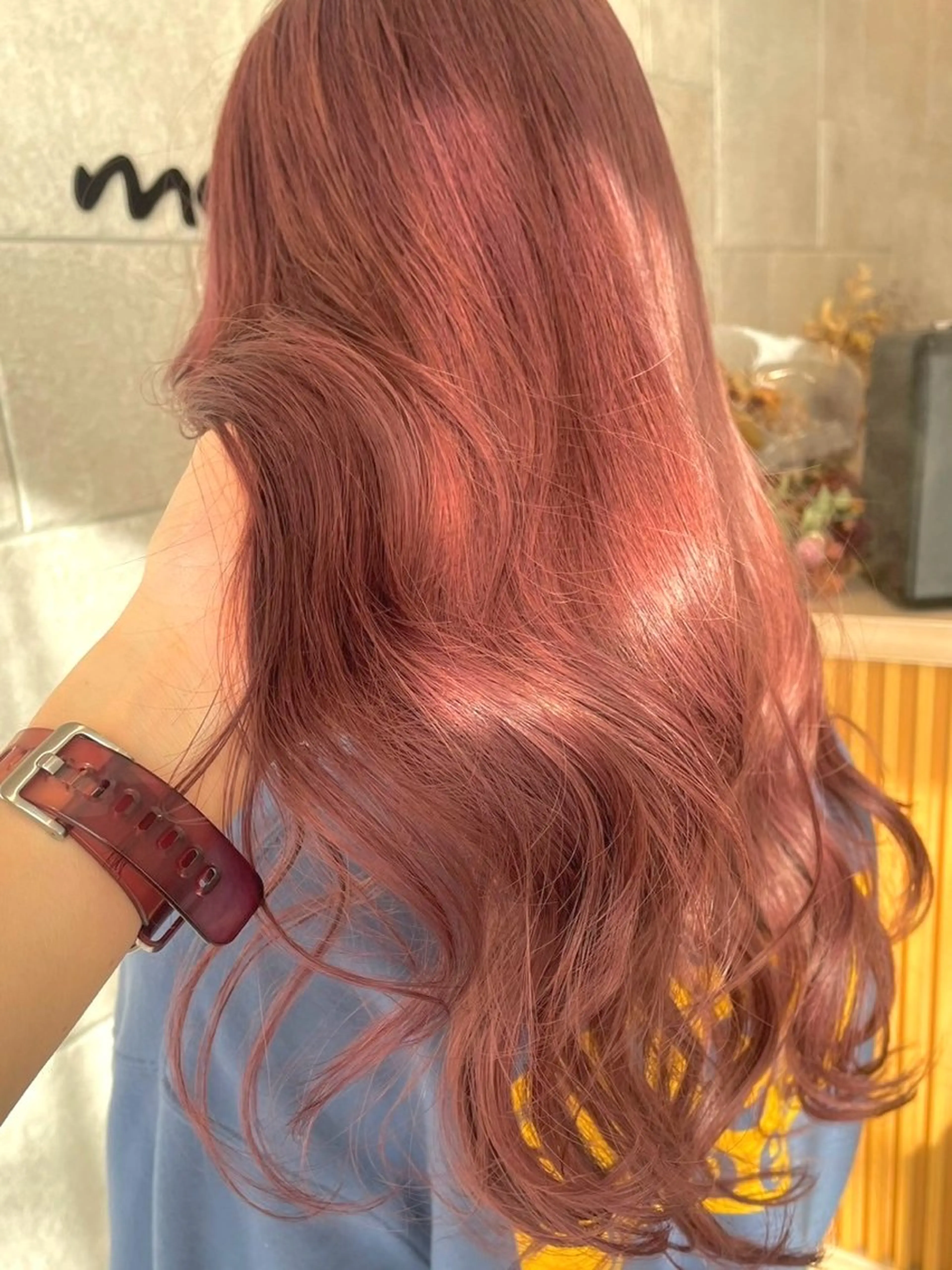 ロング カラー パーマ 🌈コテ巻き風パーマ LOHASせいな🌈のヘアスタイル