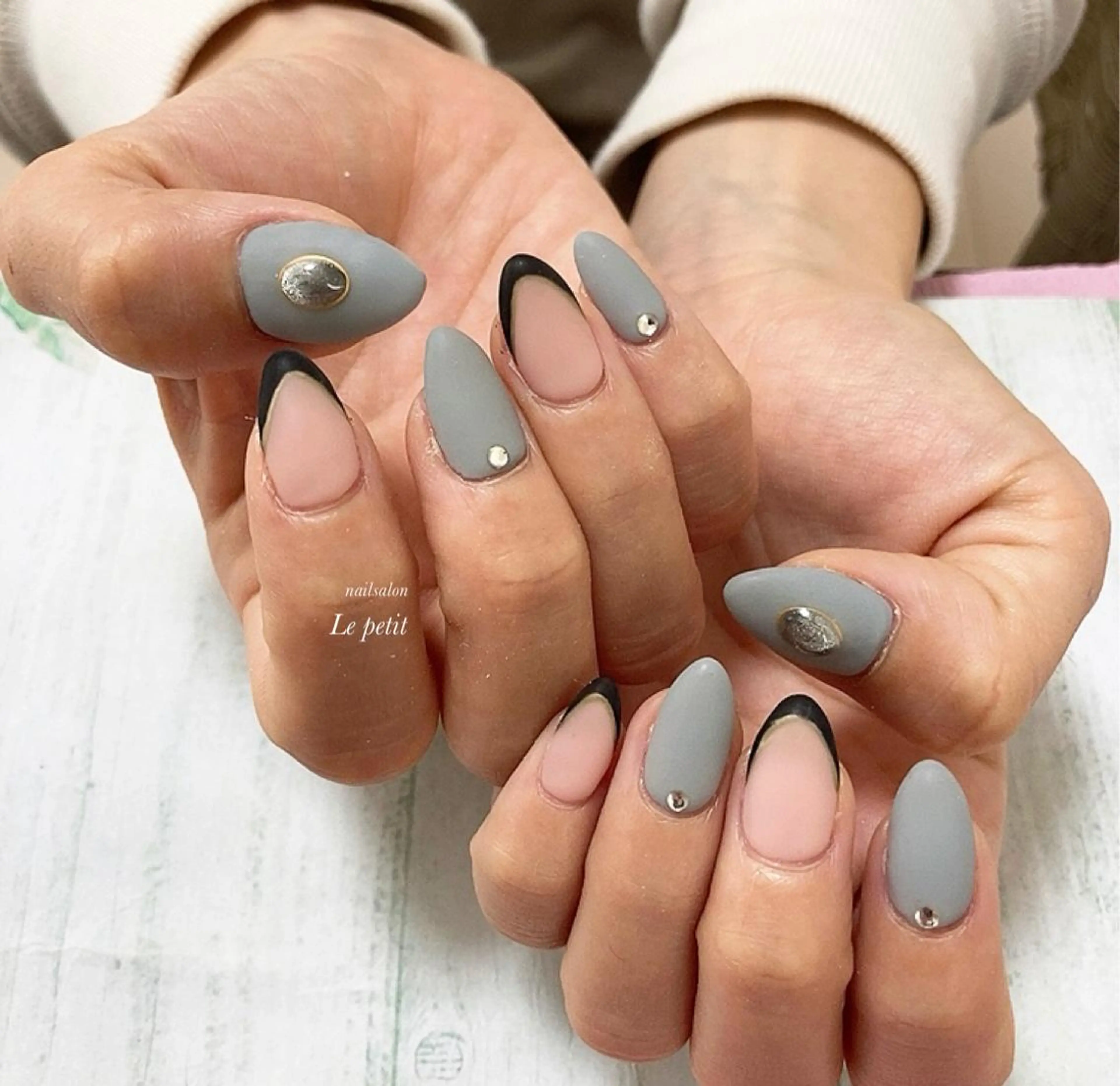 ネイル 石野 広佳のネイルデザイン