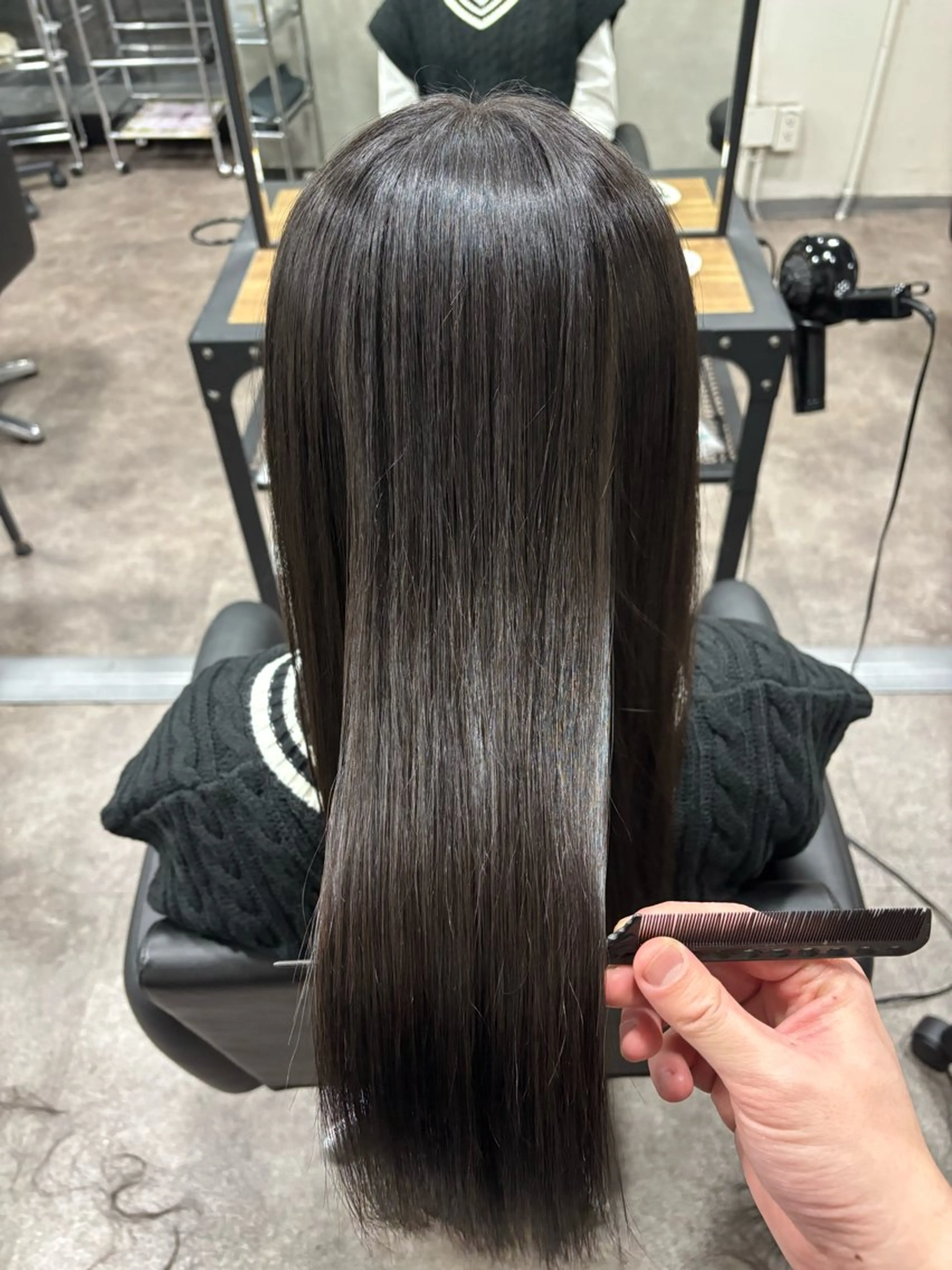 ロング 縮毛矯正 前田 亮晟のヘアスタイル