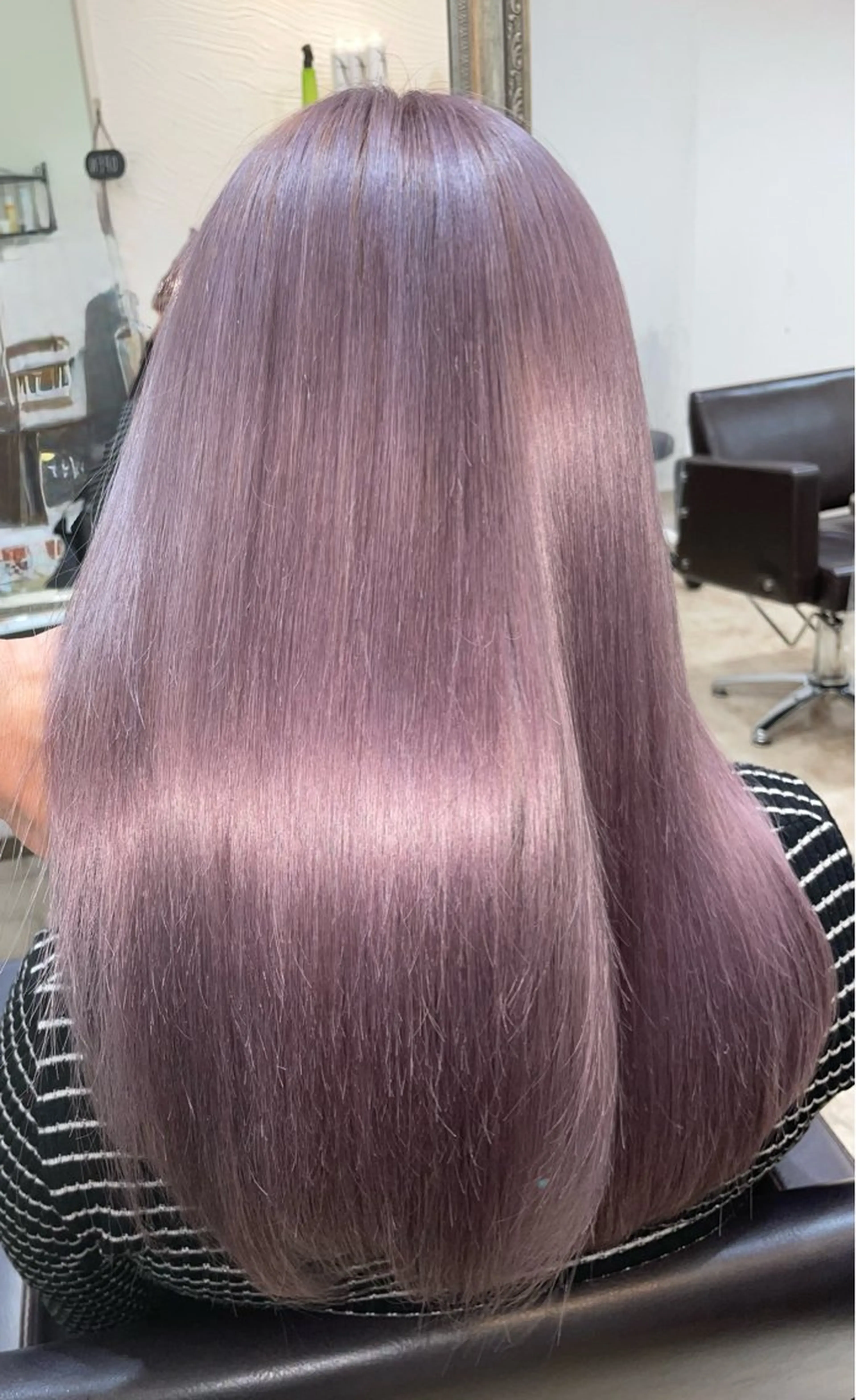 【艶髪プレミアケアカラー✨】カラーしながら美髪を目指す方に💡イルミナカラー・ファルジュア最上級オイルinトリートメントの写真