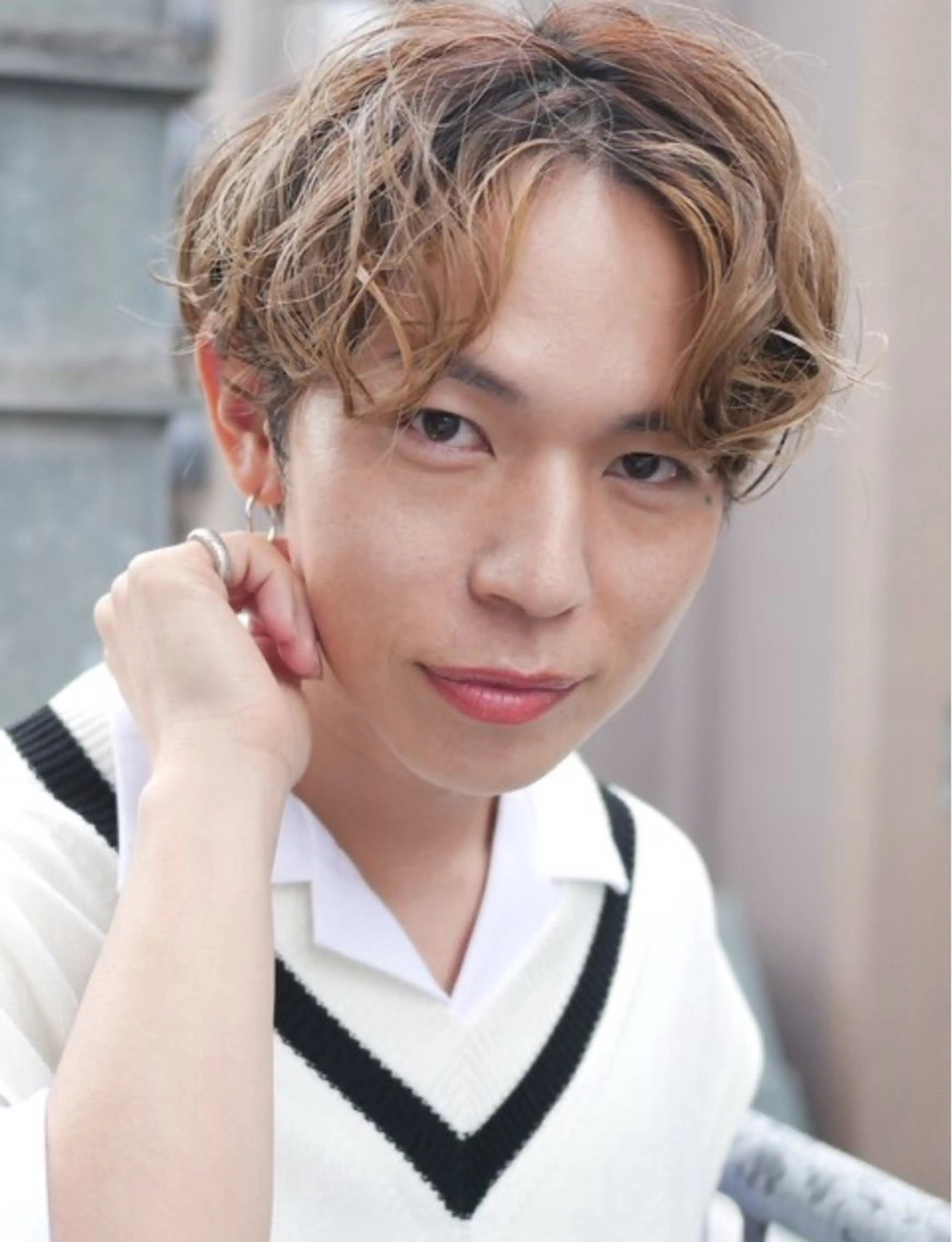 メンズ HAIR&MAKE EARTH 戸塚店所属・透明感デザインカラー /髙橋/白髪ぼかし可のヘアスタイル