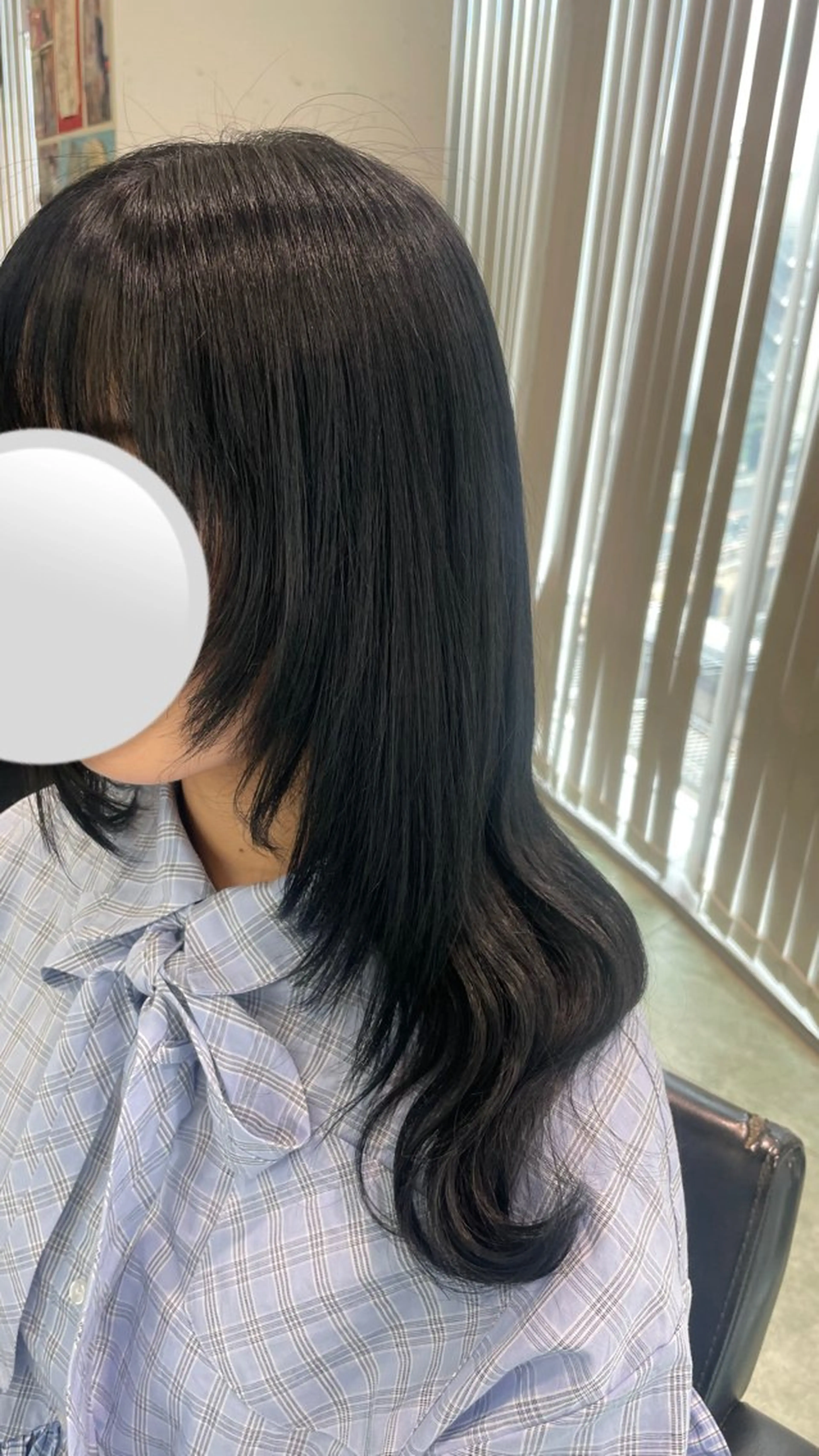 カラー 黒髪 ブルーカラー ブルーブラック モロホシ🍒 ユウキのヘアスタイル