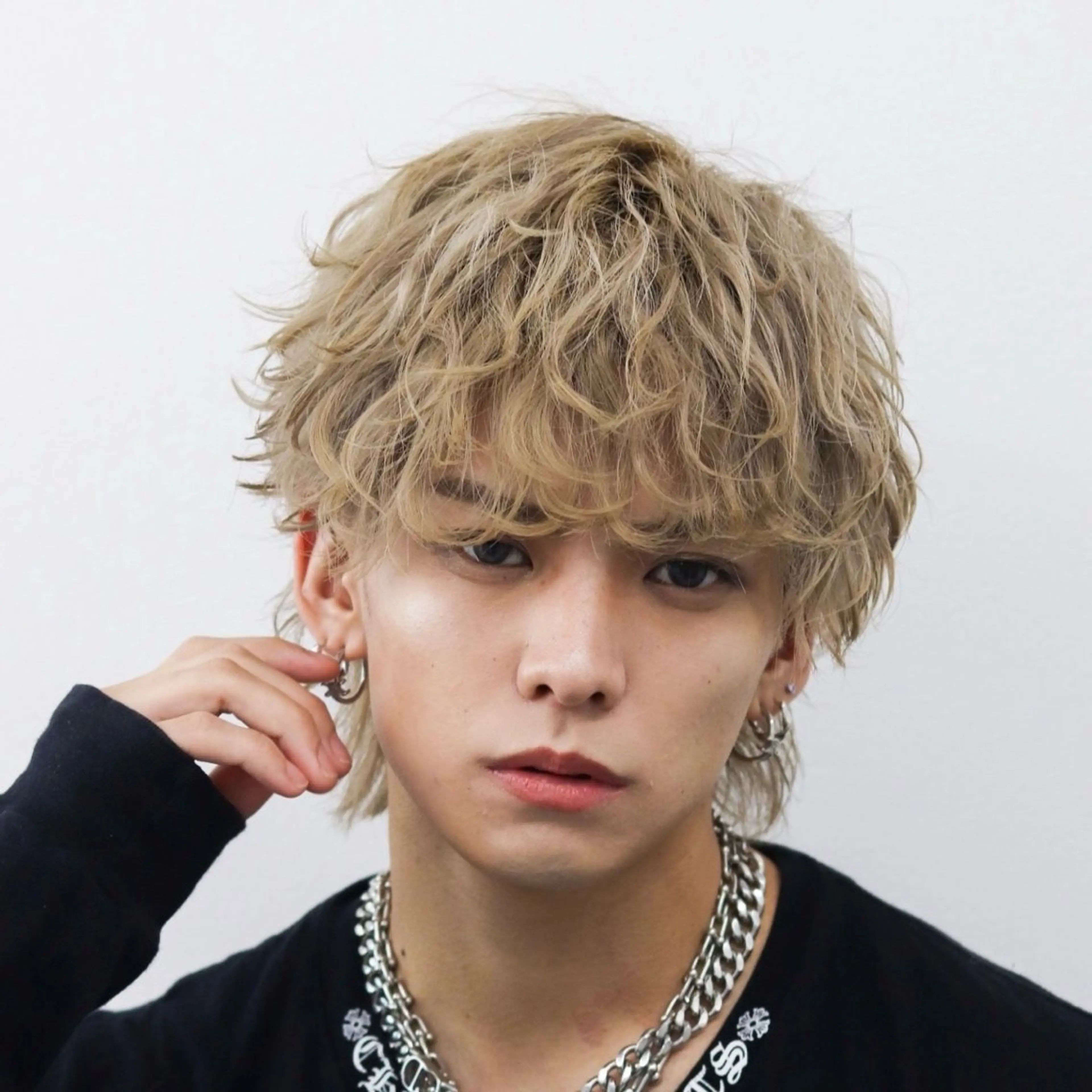 ミディアム カラー パーマ メンズ カット ヘアカラー トリートメント ハイトーン/メンズマ ッシュ/KYOHEIのヘアスタイル