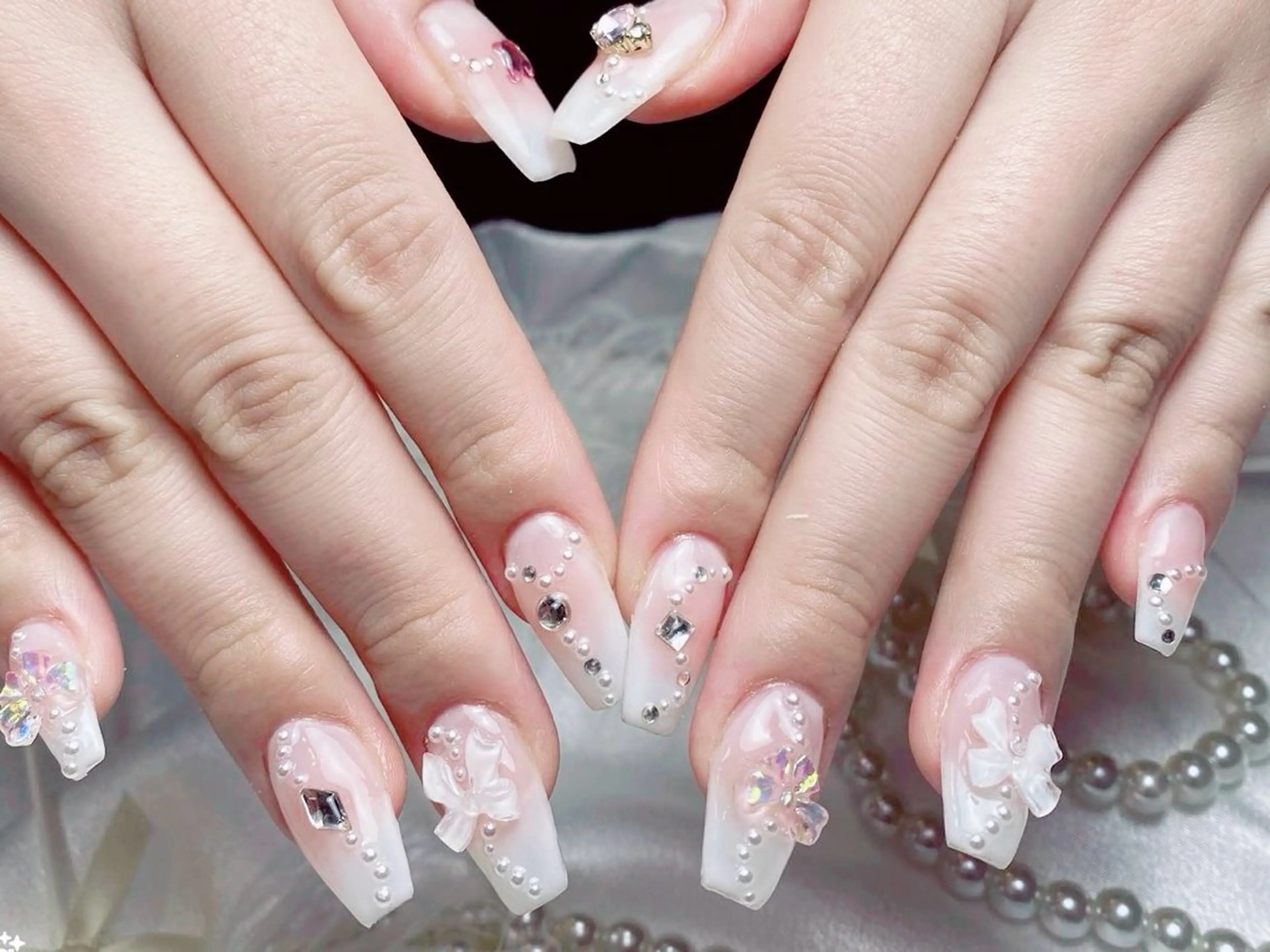 ネイル ハンドネイル ネイルサロン lotusのネイルデザイン