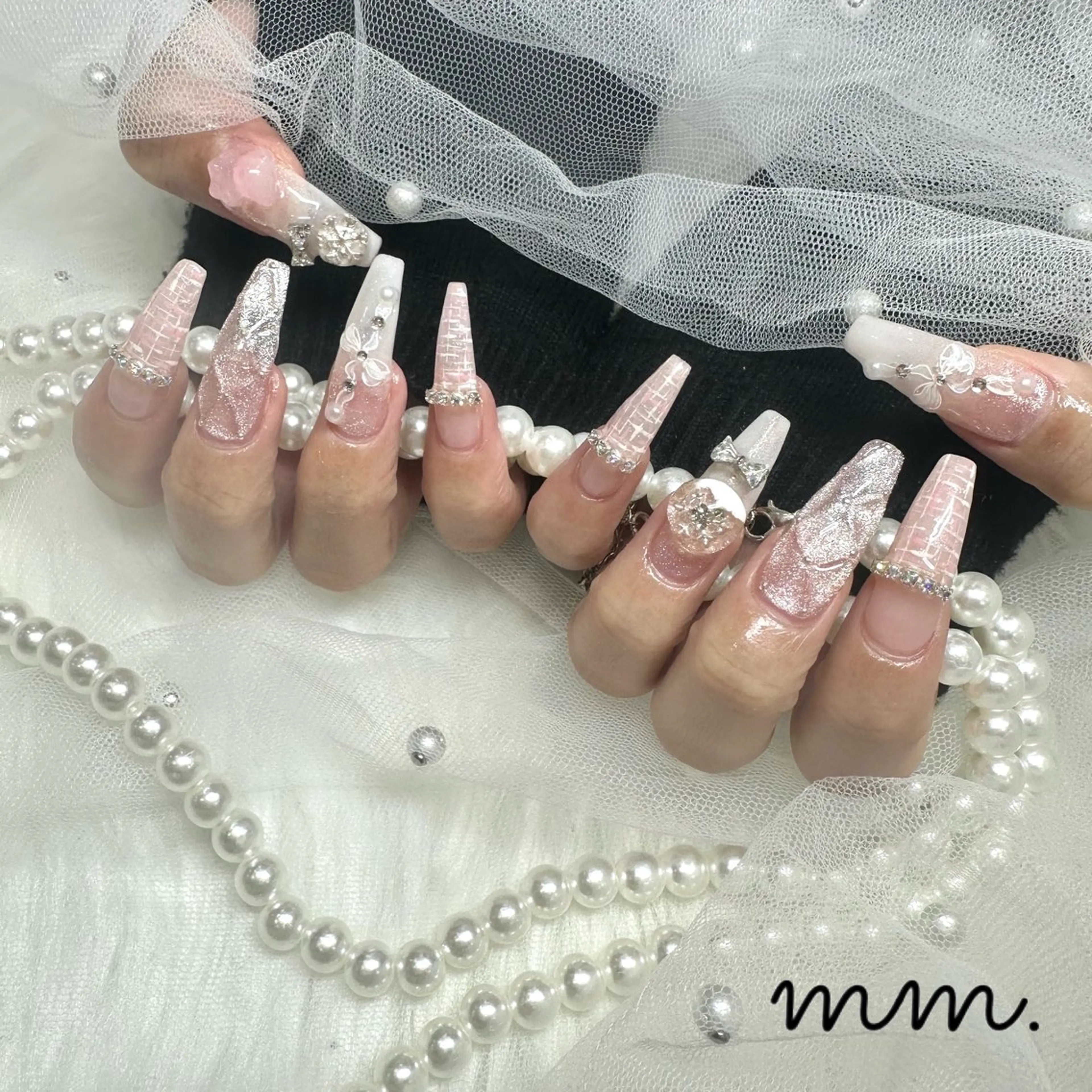 ネイル ハンドネイル 🩷🩵mm.大宮 Riyo🧸🩵🩷のネイルデザイン