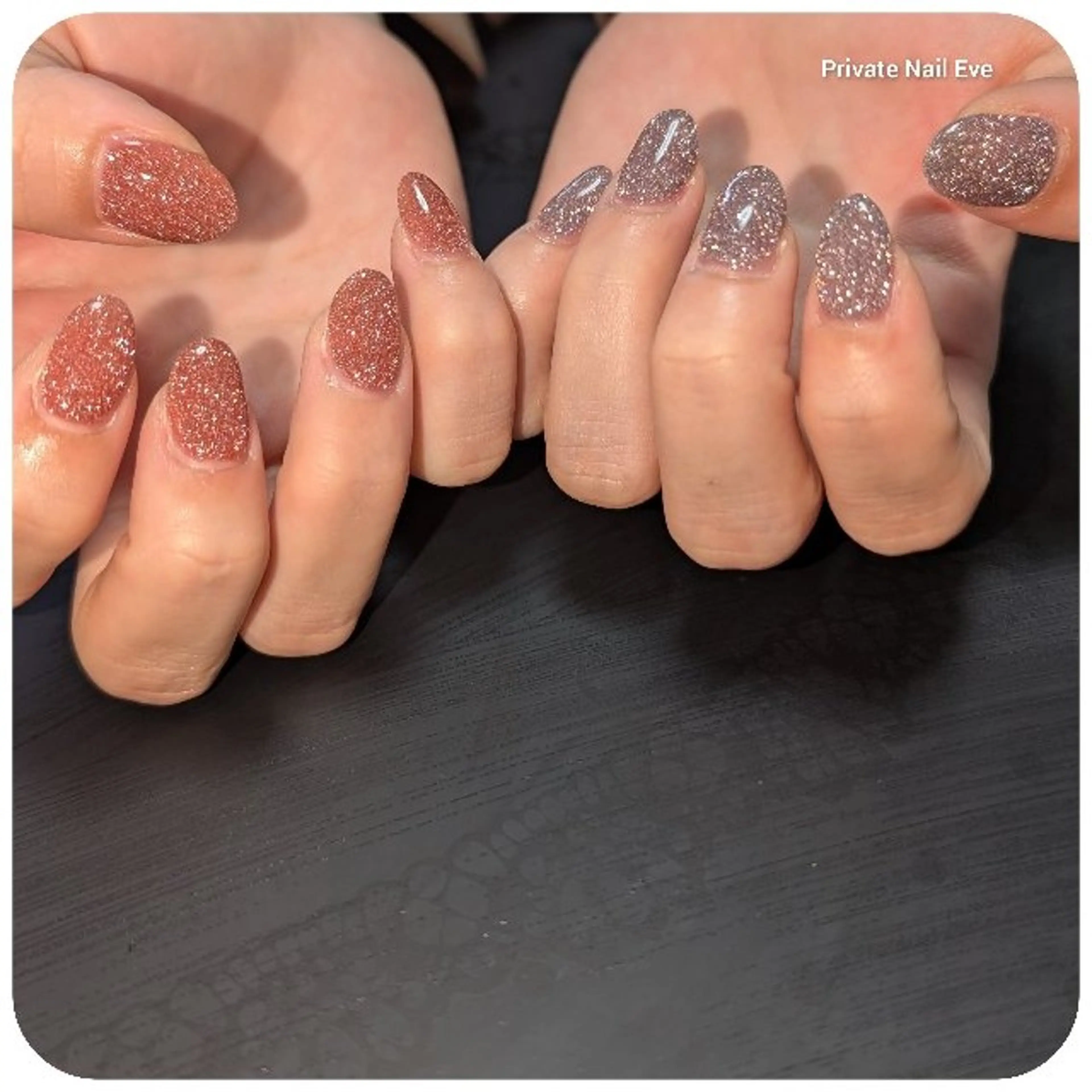 フラッシュネイル(3D SWAROVSKI 特殊パーツ別途)＋オフ1本100円の写真