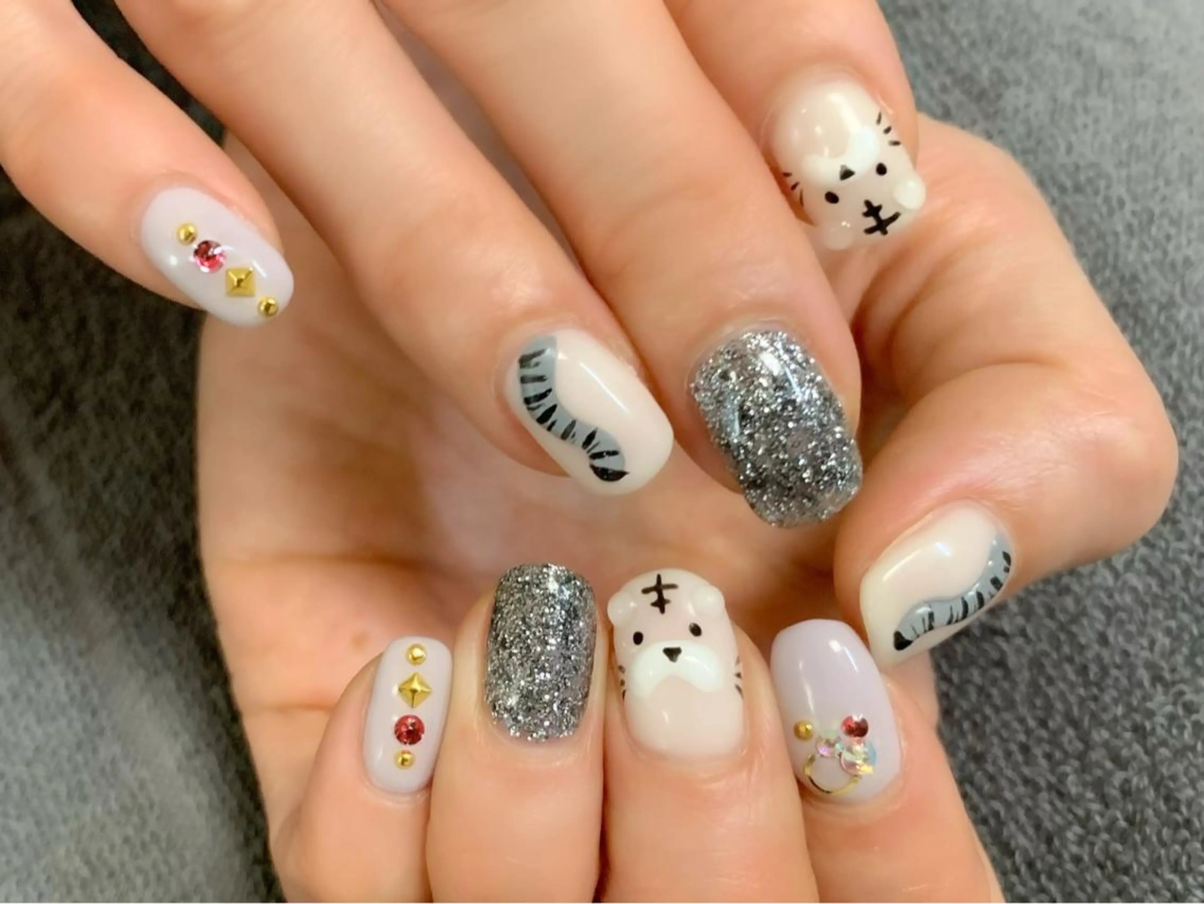 ネイル ハンドネイル Viva Joieのネイルデザイン