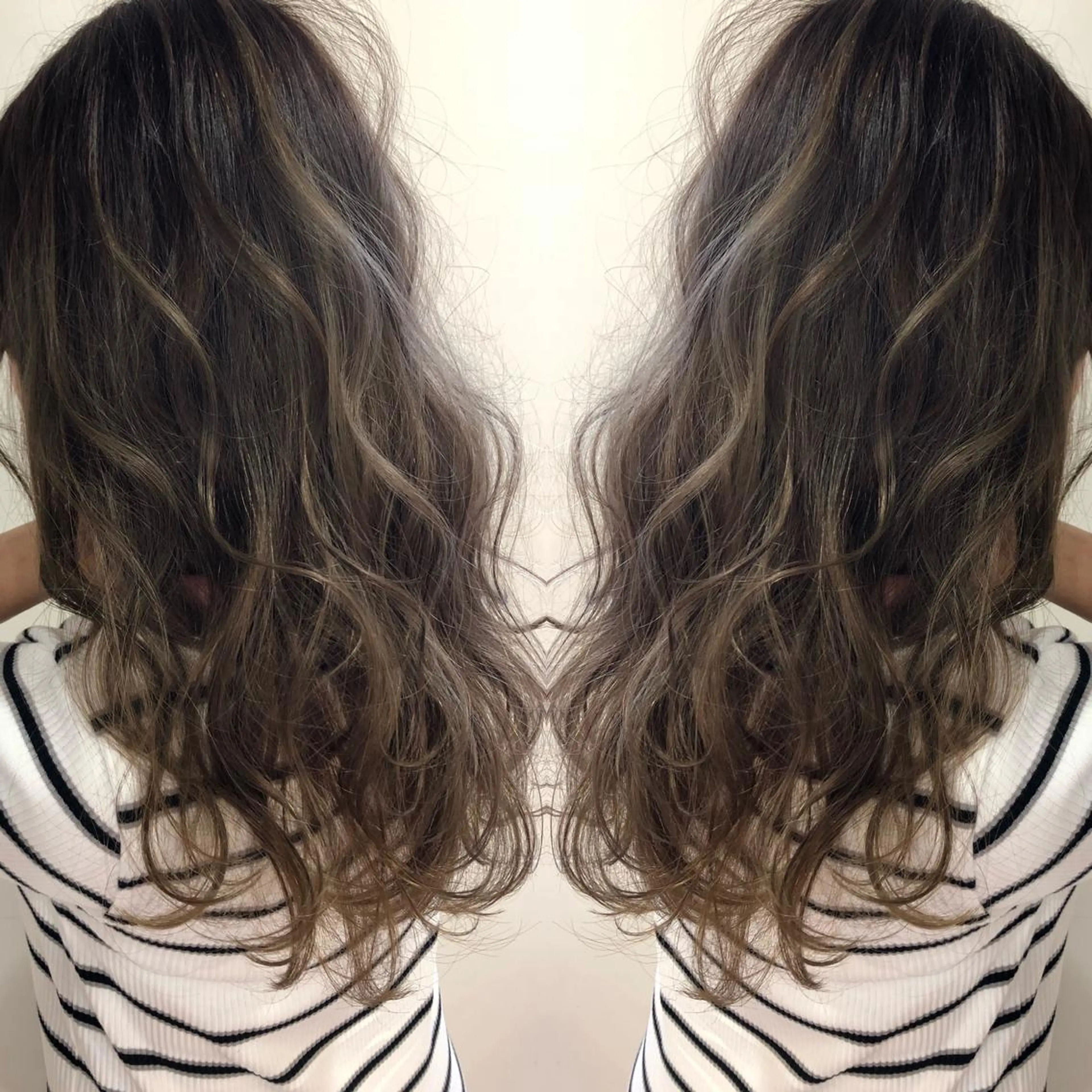 セミロング レイヤーカット 夜23時まで予約🉑 reverieあきらのヘアスタイル