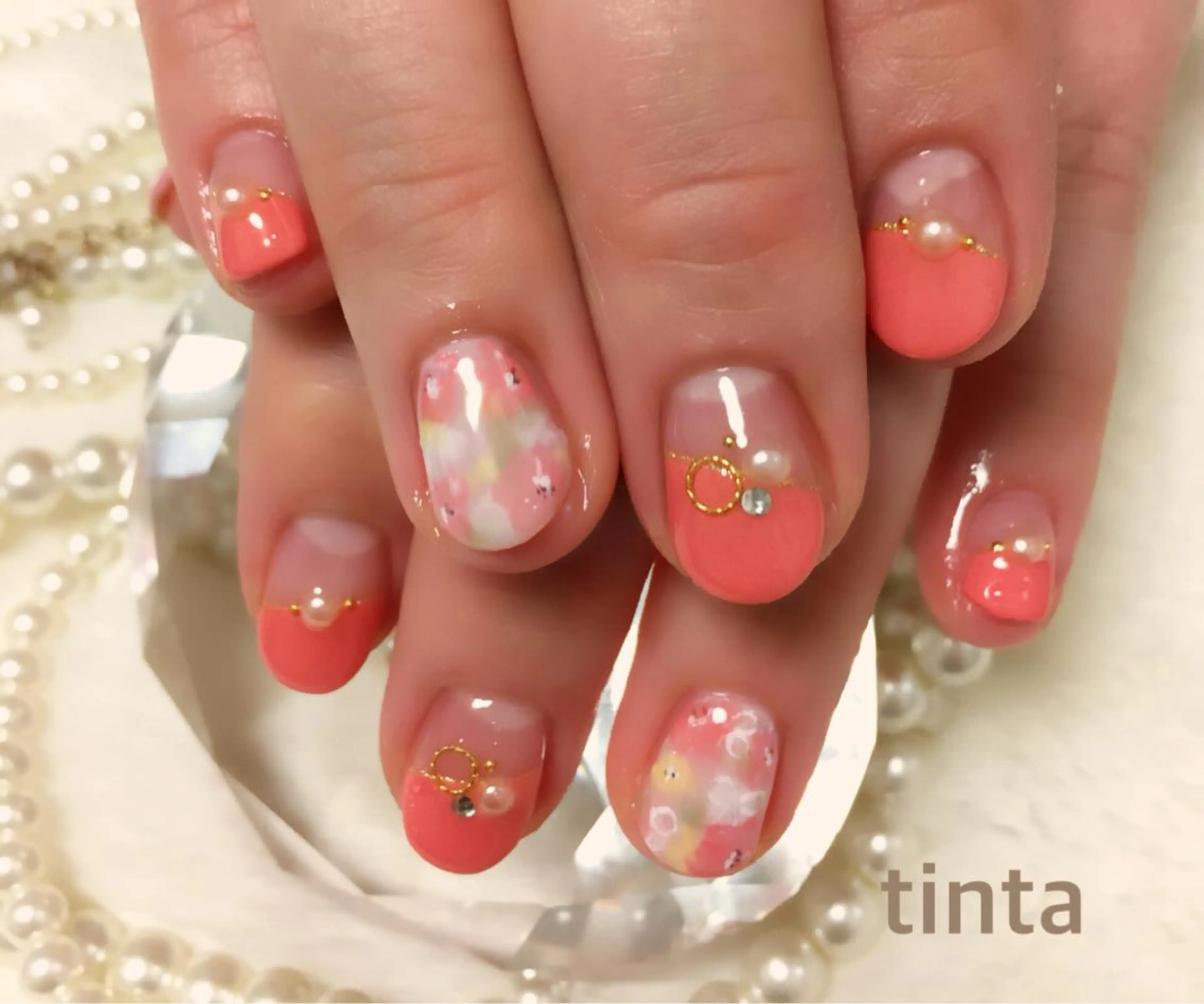 ネイル フラワーネイル フレンチネイル 斜めフレンチ 馬場 典子のネイルデザイン