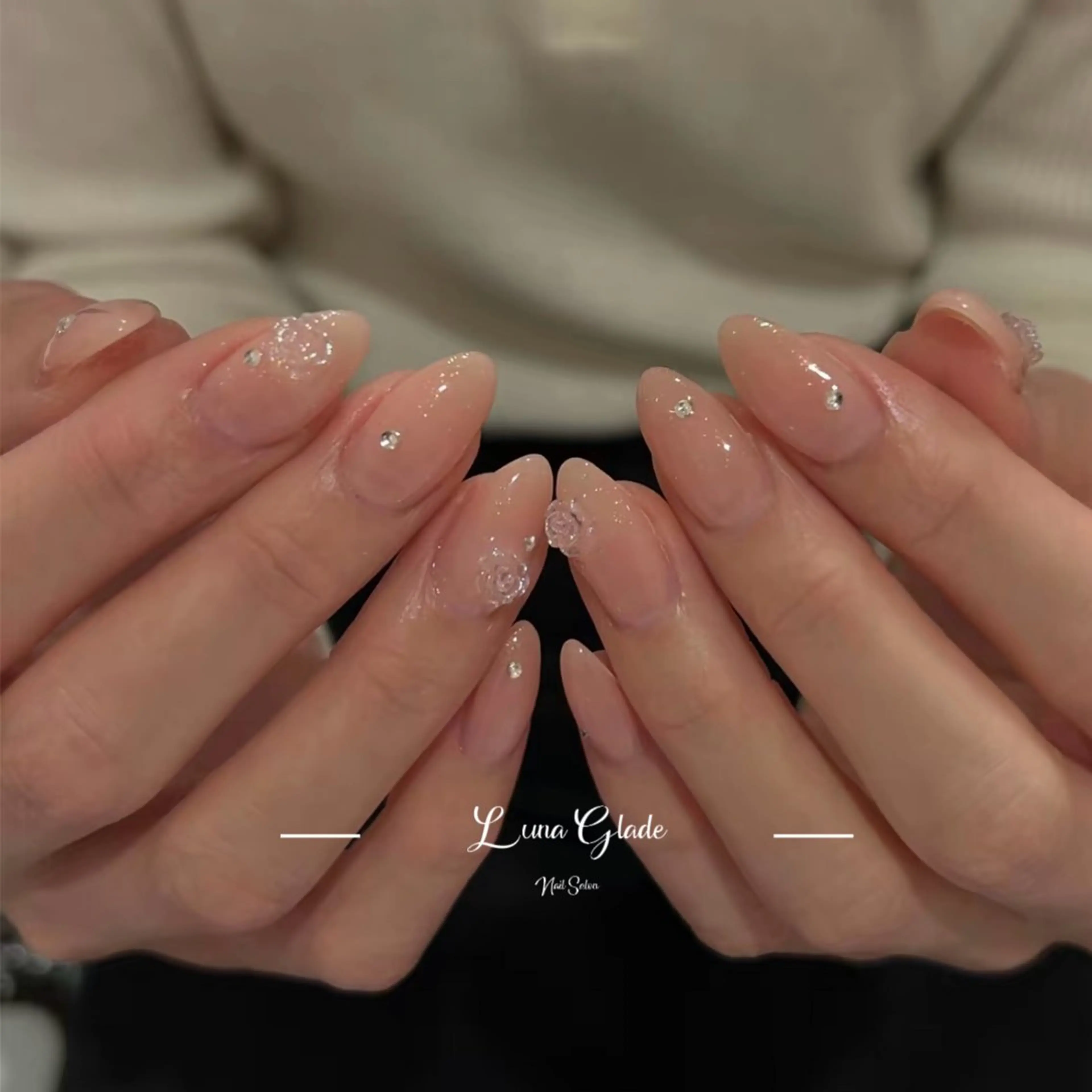 ネイル ハンドネイル Luna Gladeのネイルデザイン