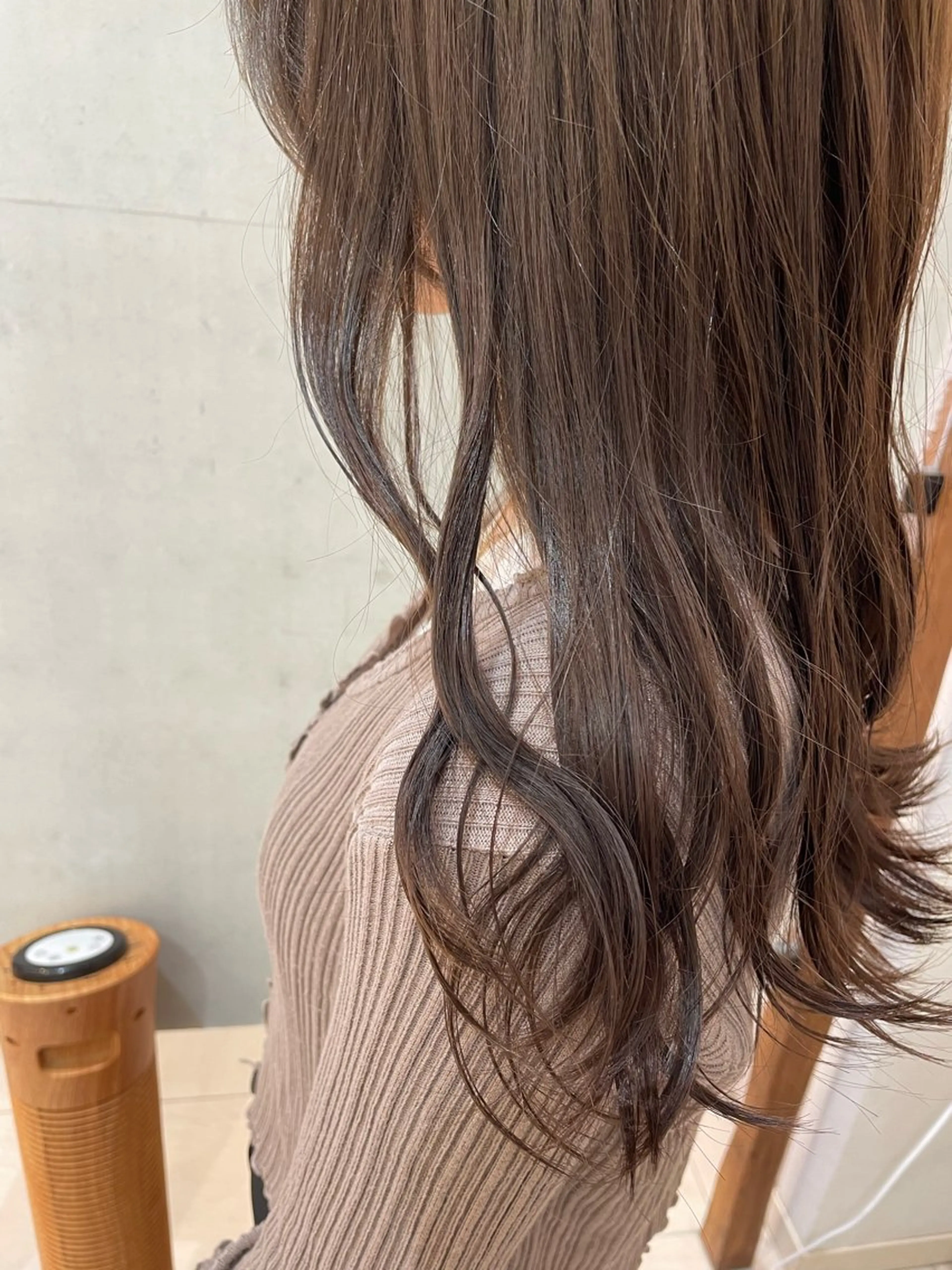 ロング カラー オリーブカラー 透明感カラー🌿 藤沢Lina ななよのヘアスタイル