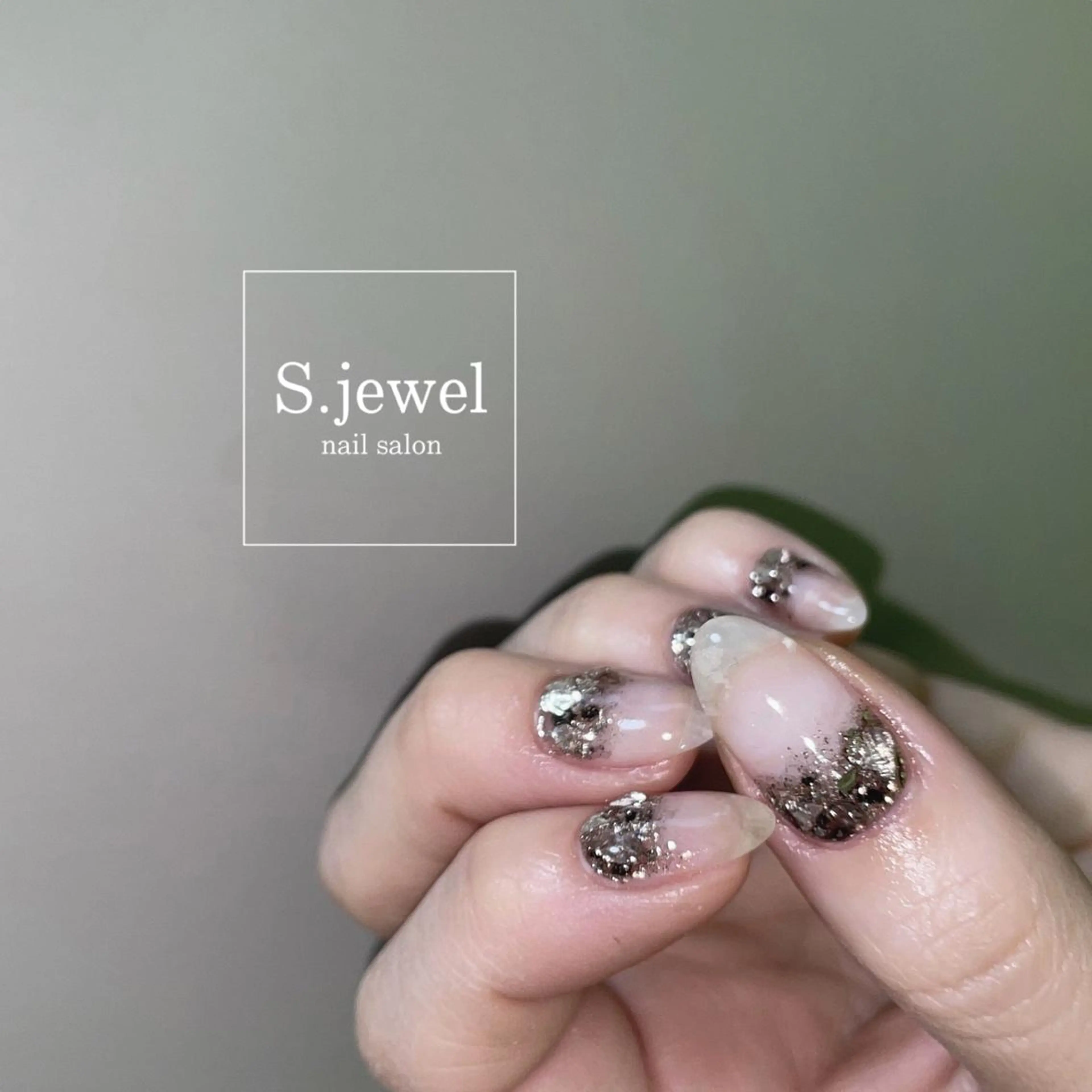ネイル S. JEWELのネイルデザイン