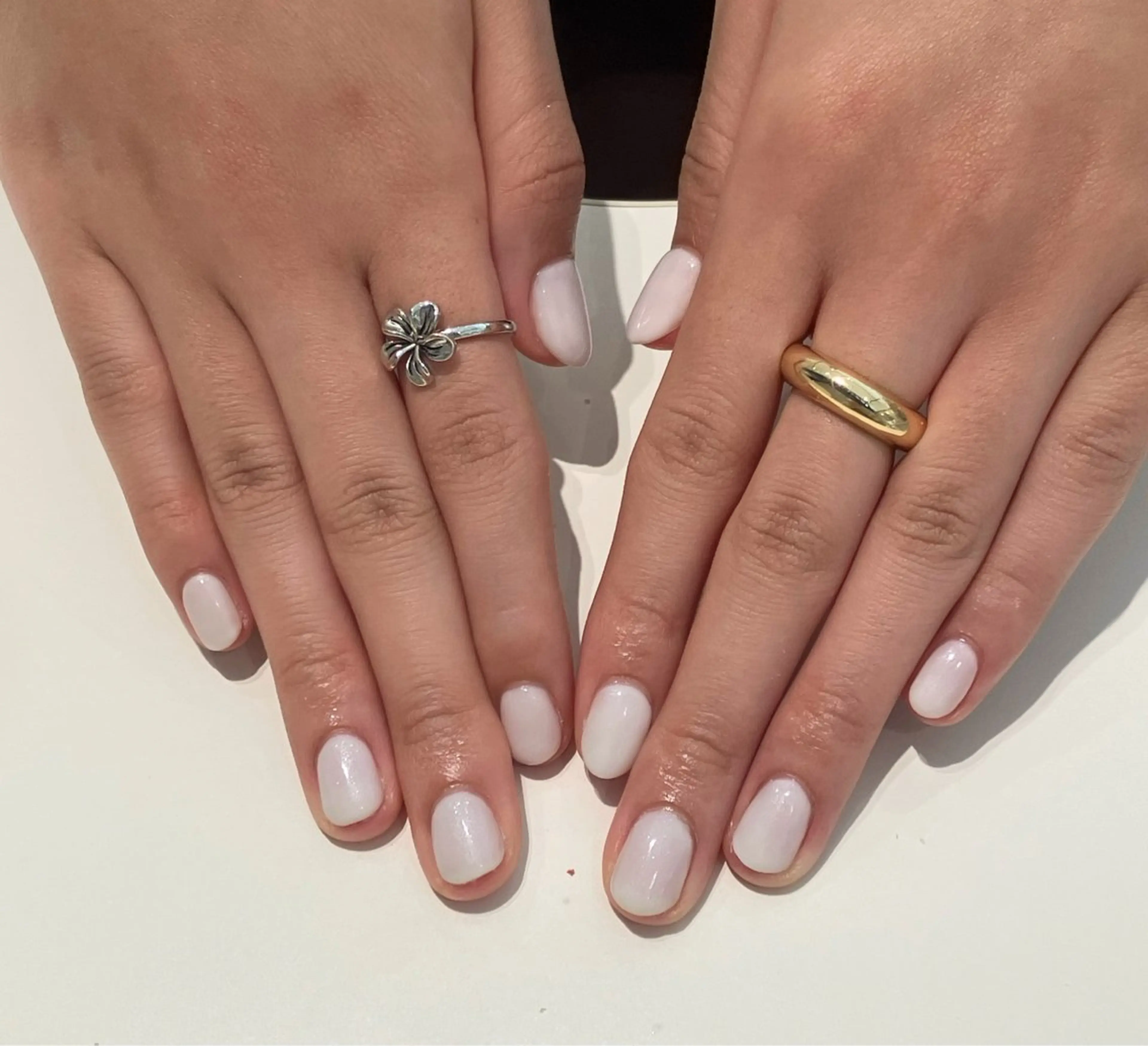 ネイル ハンドネイル 大坂 さりのネイルデザイン