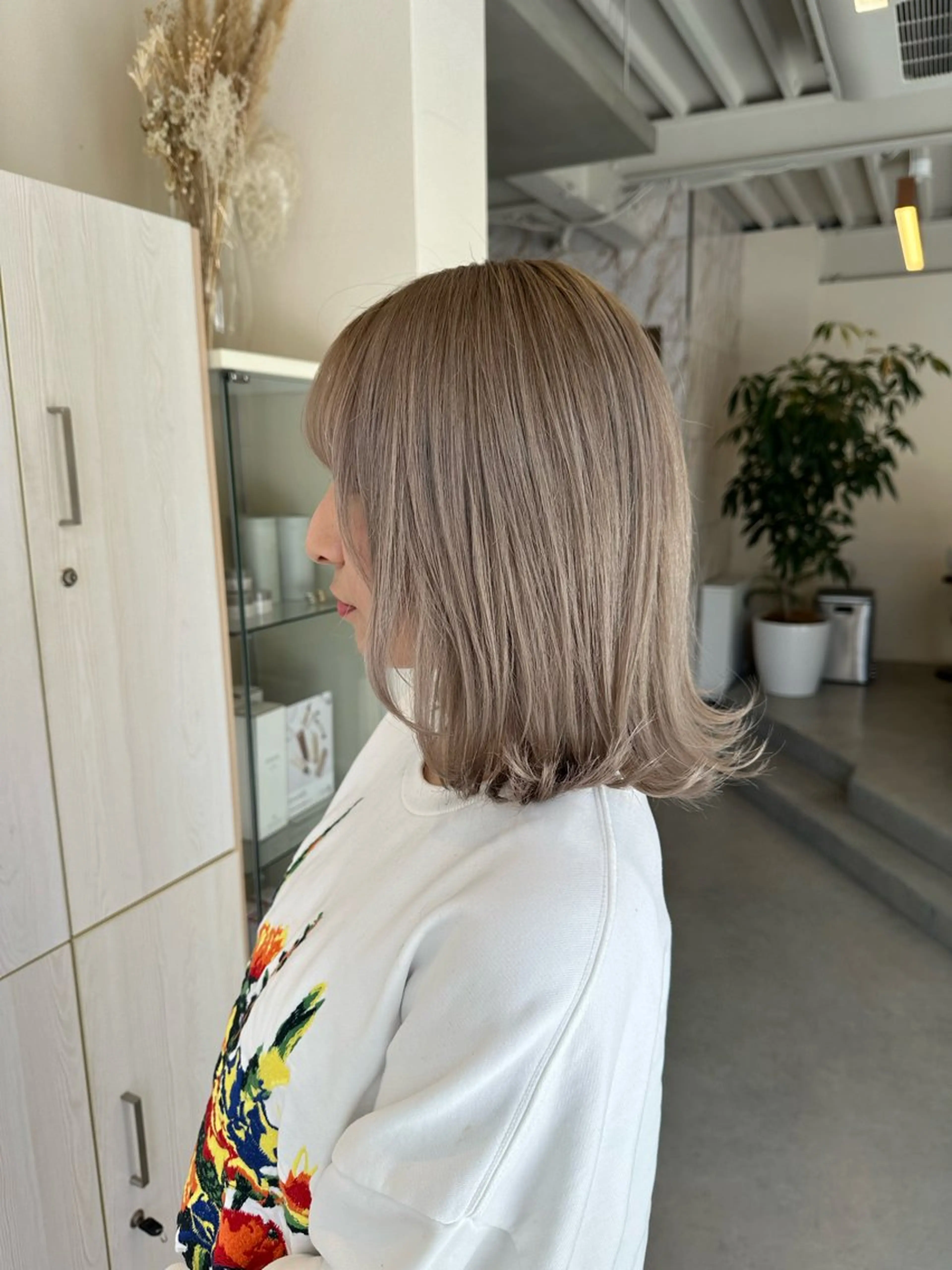 ミディアム カラー ハイトーン×似合わせ 🌱中川慎之介のヘアスタイル