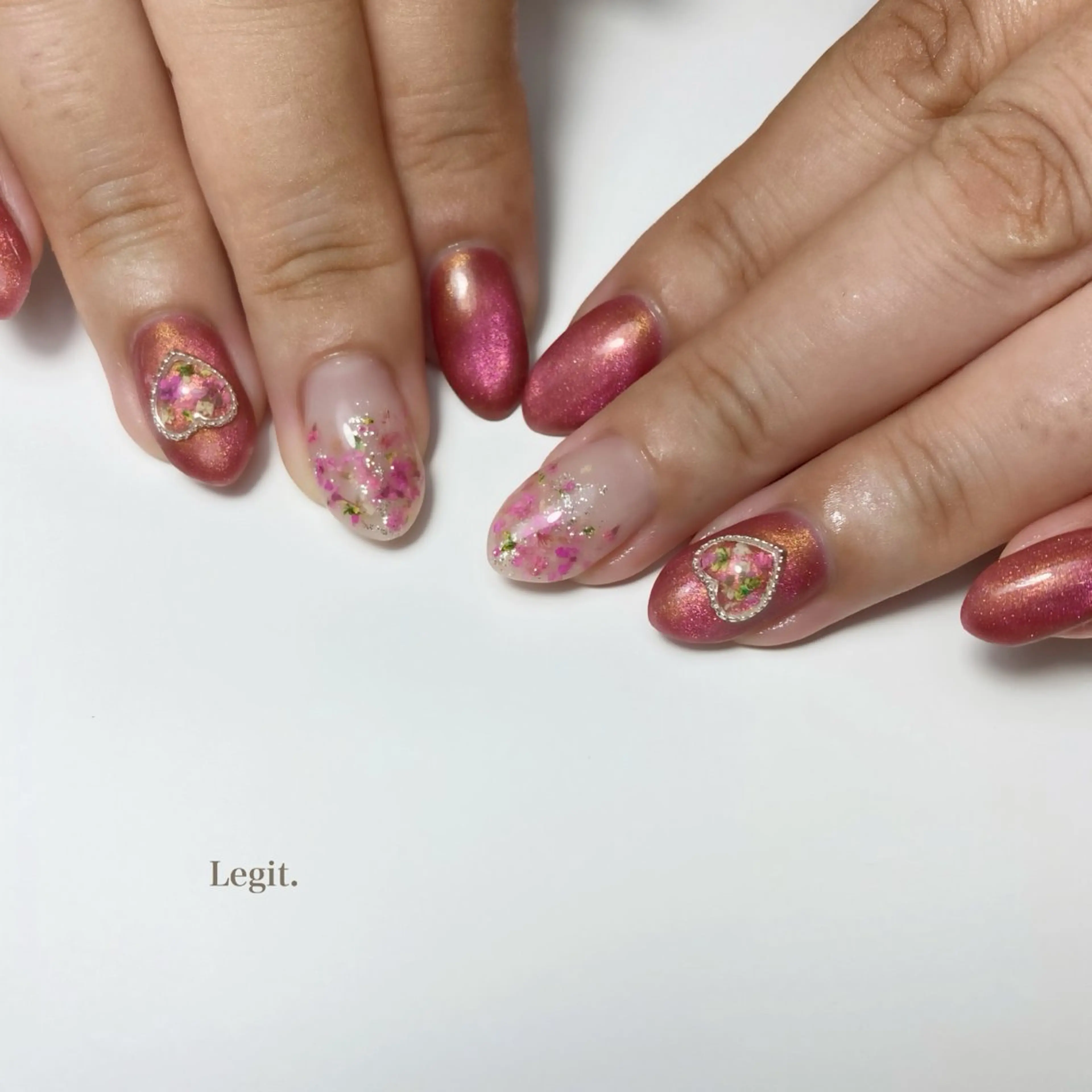 ネイル Legit nail salonのネイルデザイン