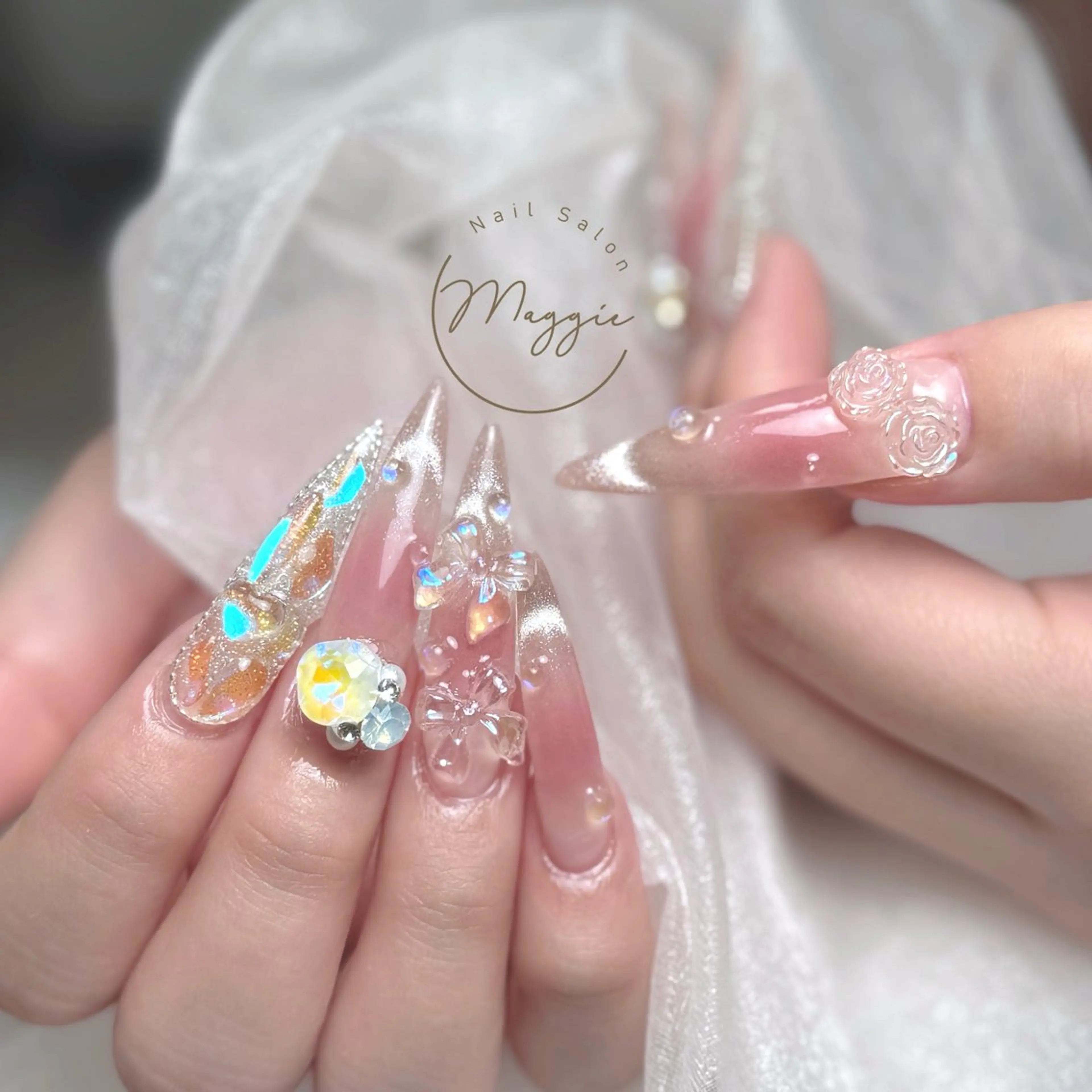 ネイル Maggie Nail🦩のネイルデザイン