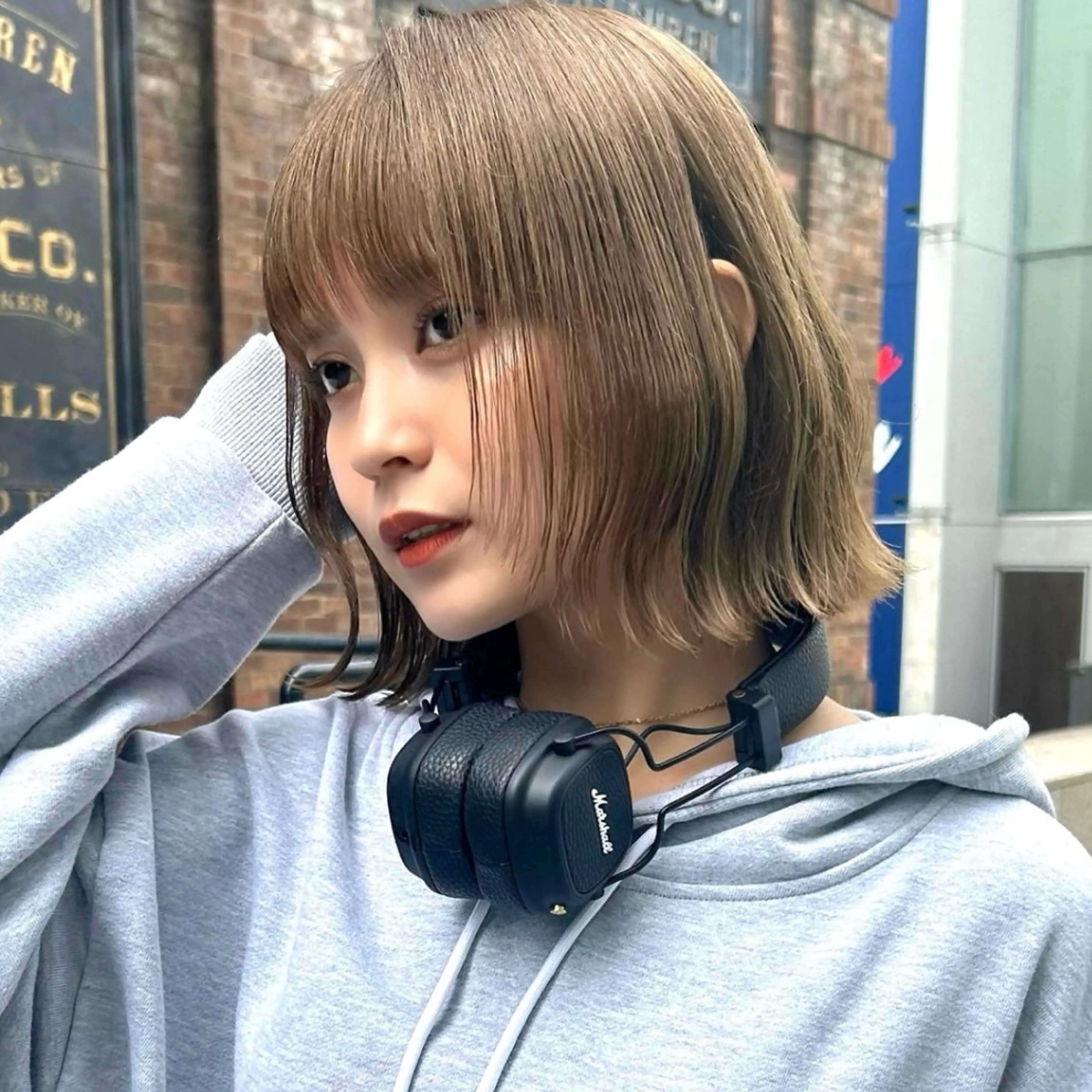 ミディアム カラー 切りっぱなしボブ ボブ くびれヘア 顔まわりレイヤー 顔周りカット カット ヘアカラー トリートメント ボブ/くびれボブ/ 髪質改善/Ru-kaのヘアスタイル